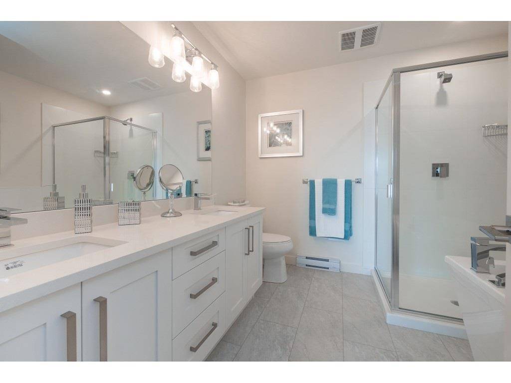 Chilliwack, BC V2P 4P2,8497 Young RD #113