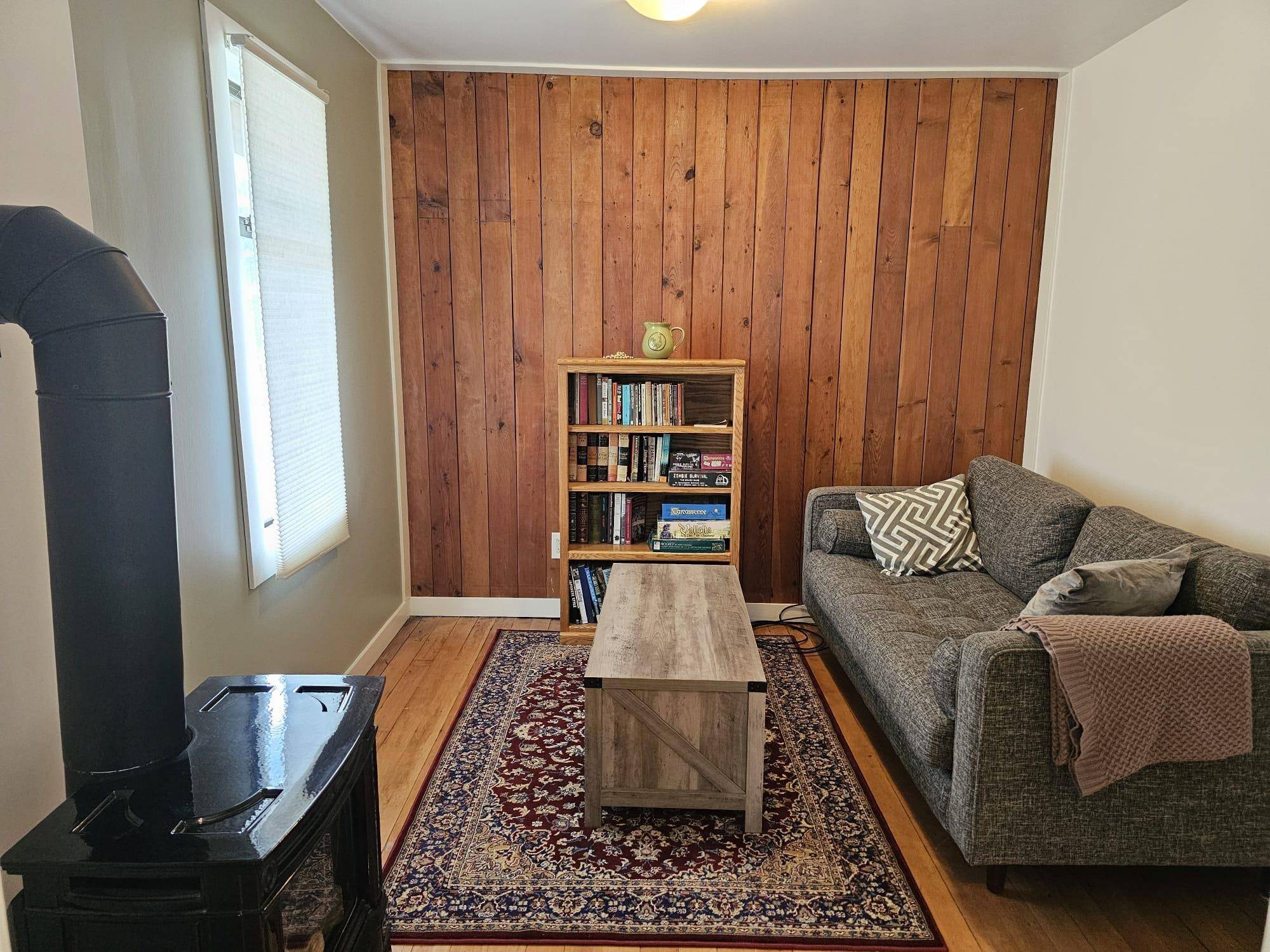 No City Value, BC V0N 3K0,5271 Coleborn ST