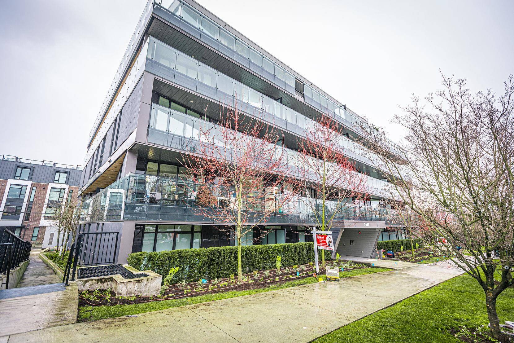 Vancouver, BC V6P 3H7,7638 Cambie ST #305