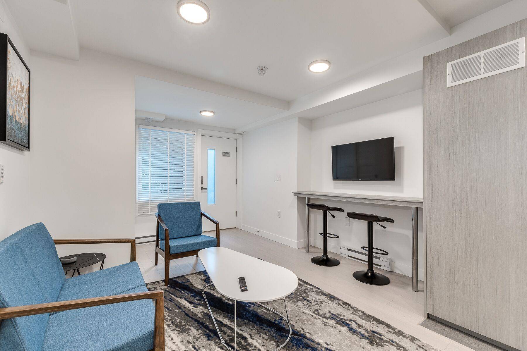 Vancouver, BC V6G 1G5,1433 Haro Street