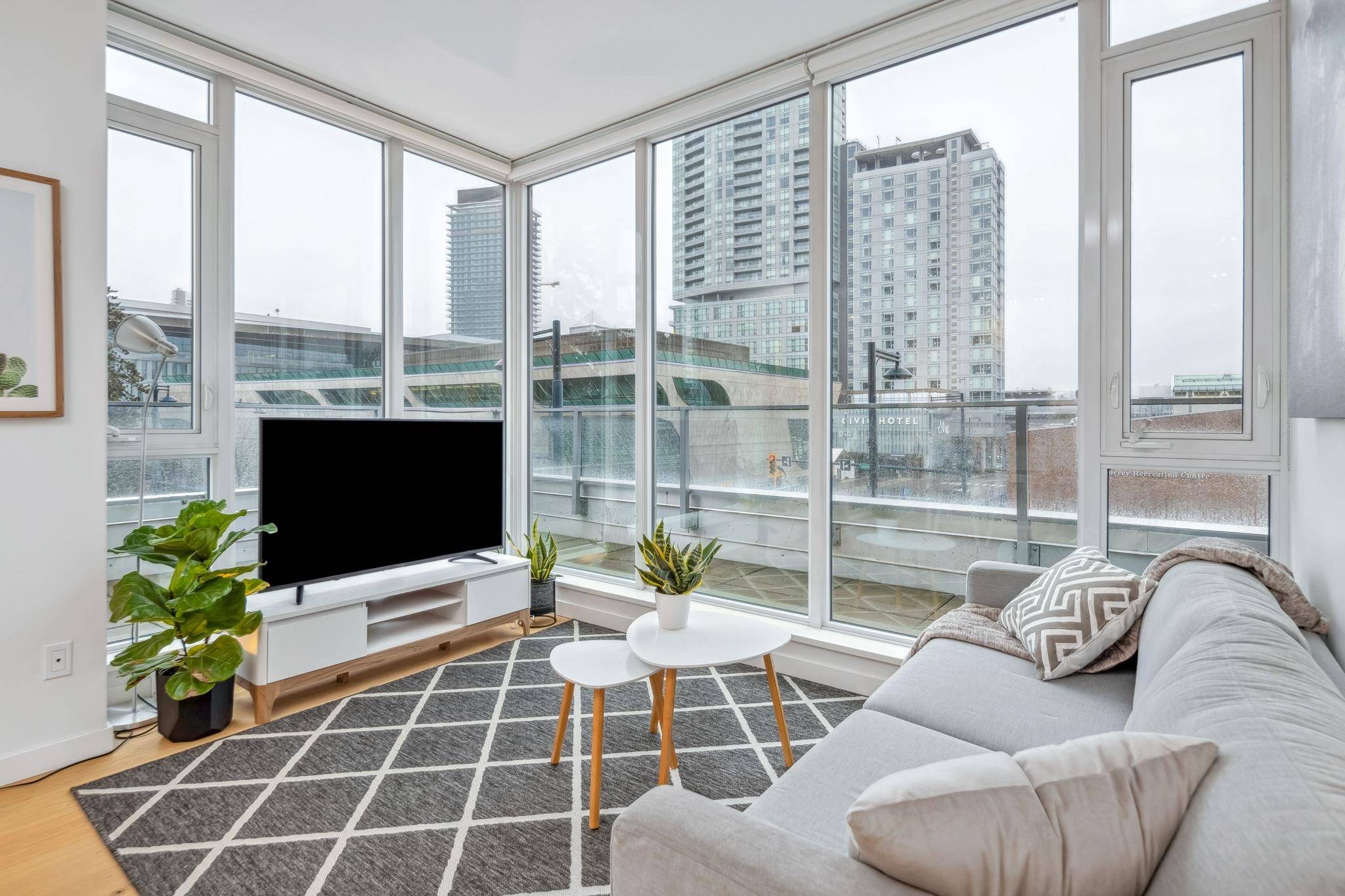 Surrey, BC V3T 0N2,13438 Central AVE #315