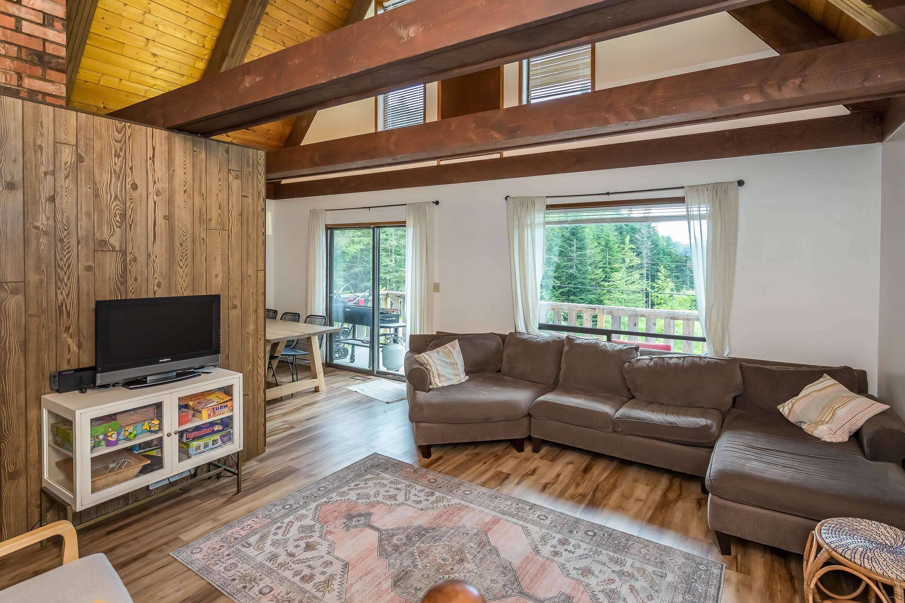 Mission, BC V0M 1A1,46945 Snowmist DR