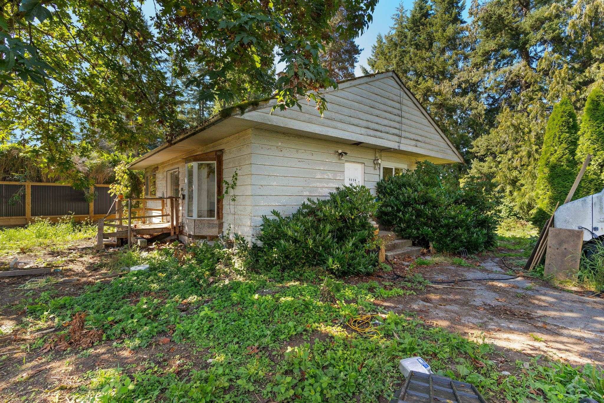 Langley, BC V2Y 1X9,6934 Glover RD