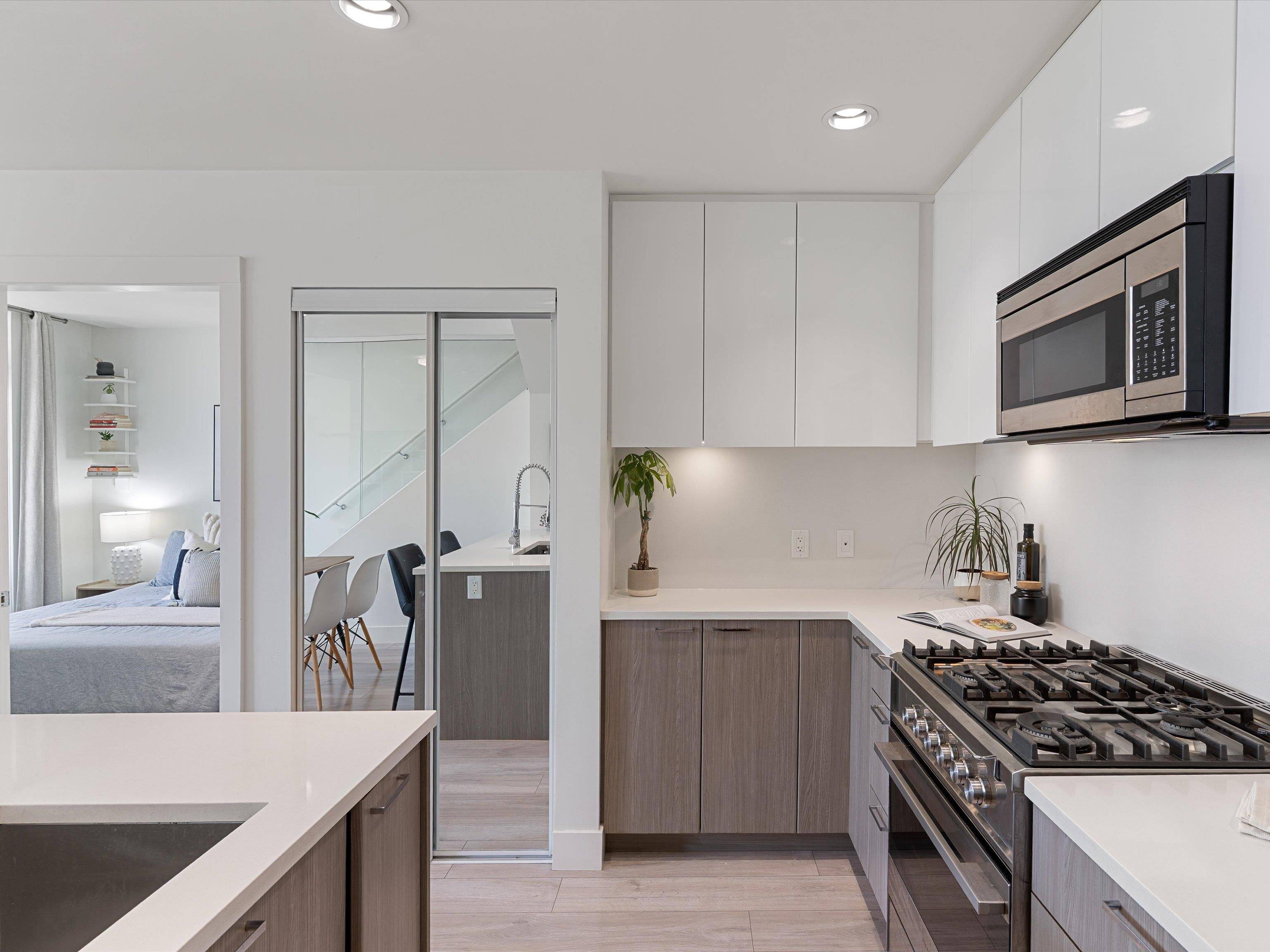 Vancouver, BC V5V 3C4,3416 St. Catherines ST
