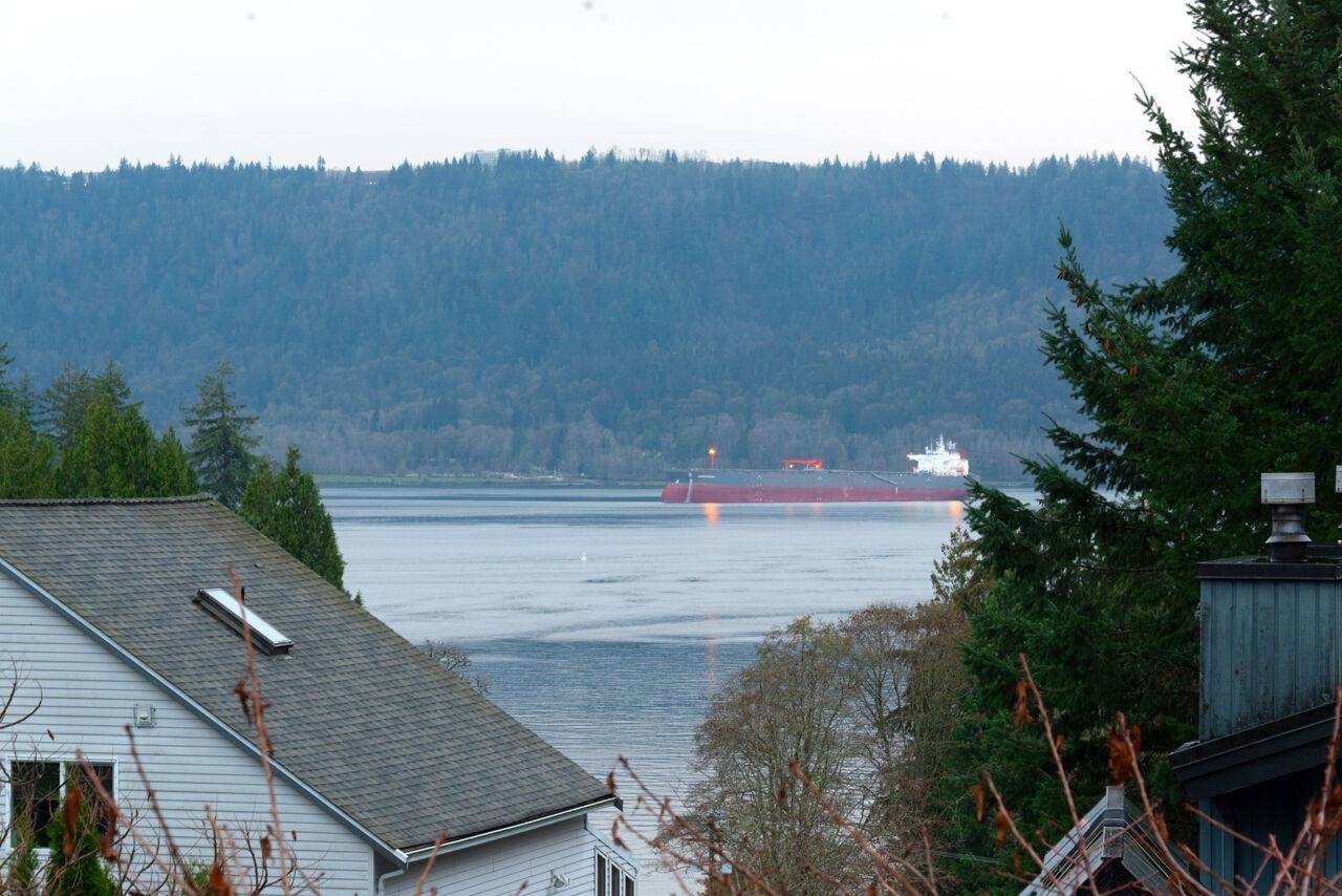 North Vancouver, BC V7G 2H3,1605 Lockehaven RD
