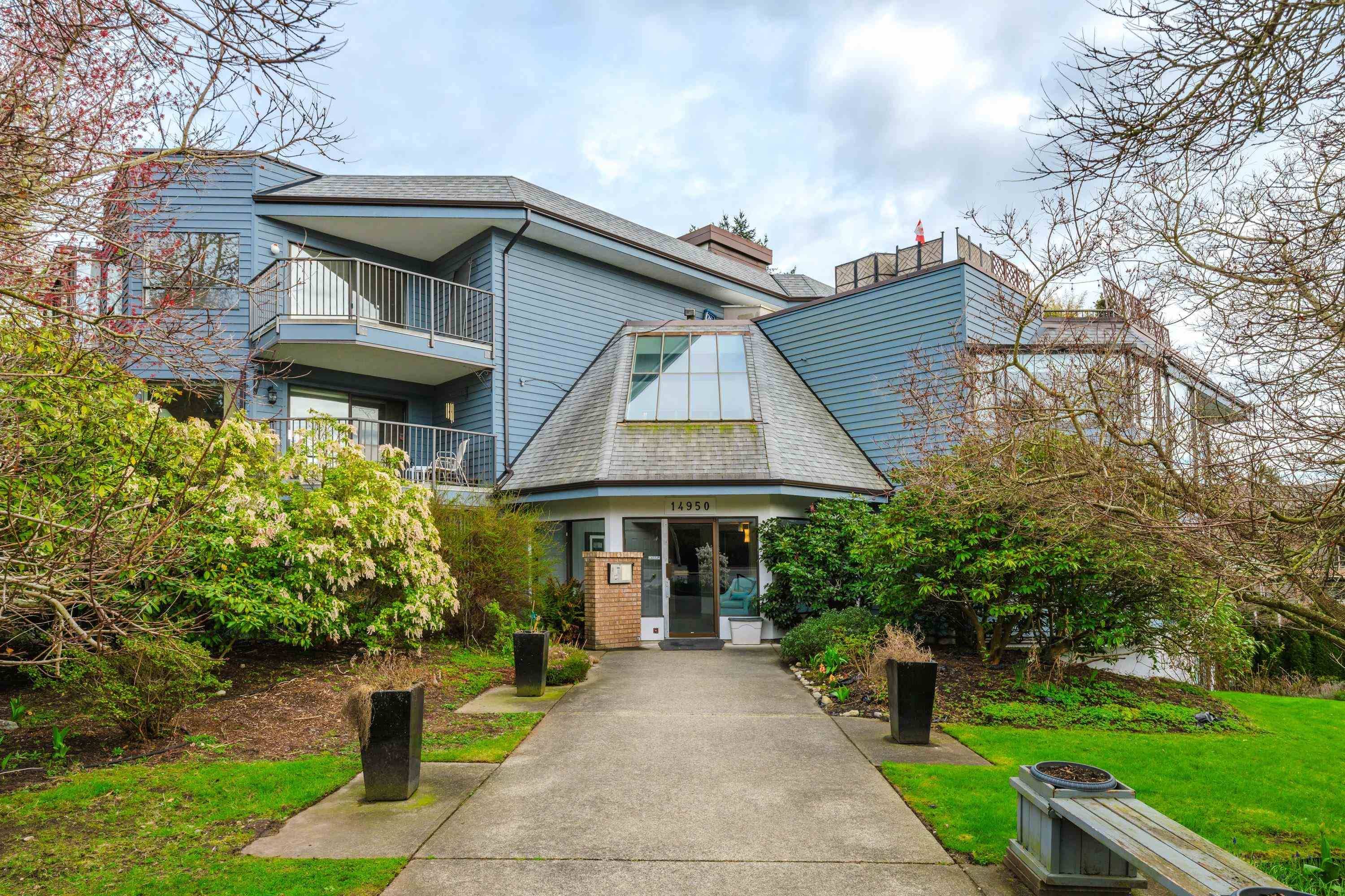 White Rock, BC V4B 2J9,14950 Thrift AVE #306