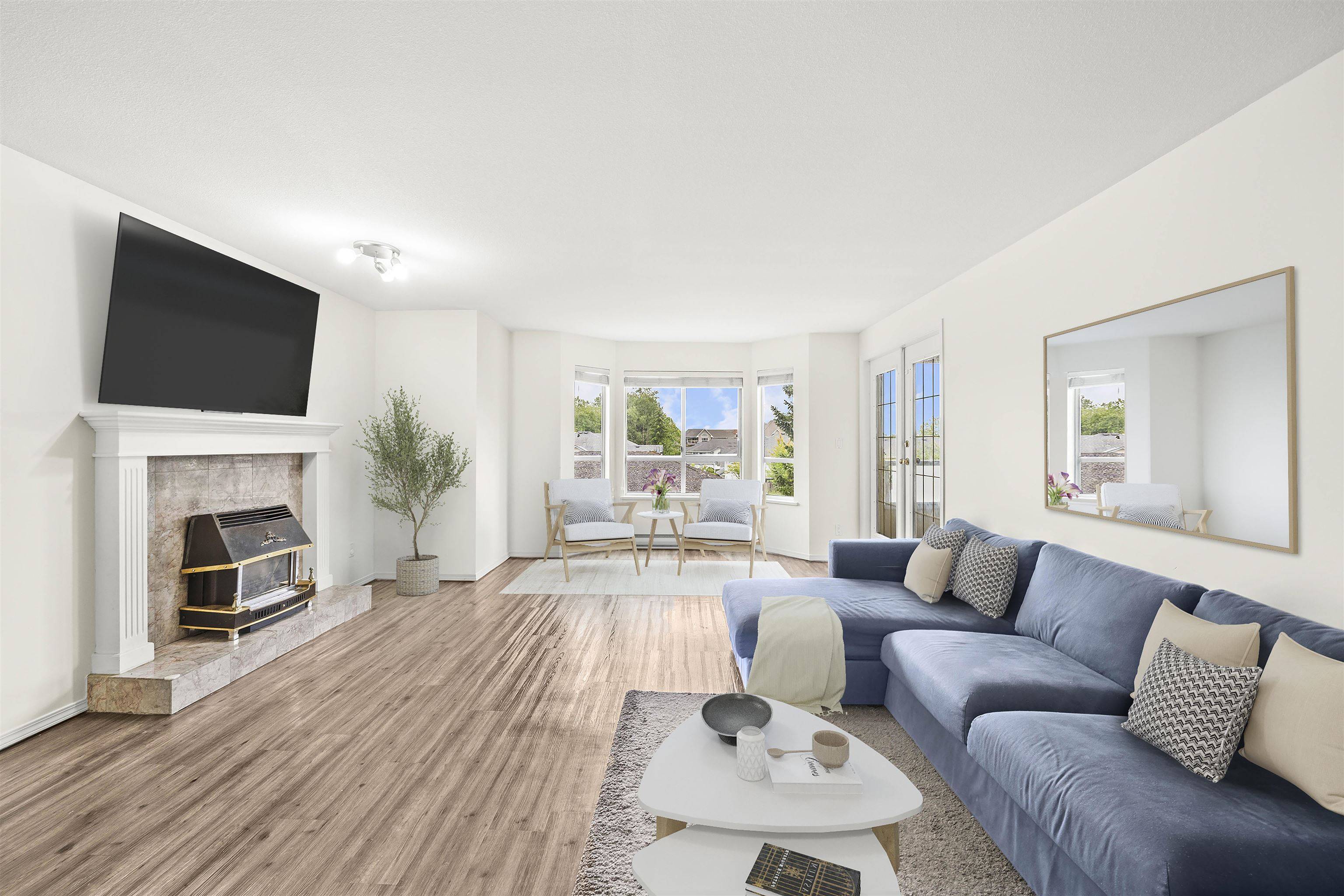 Langley, BC V2Y 1H9,6440 197 ST #206