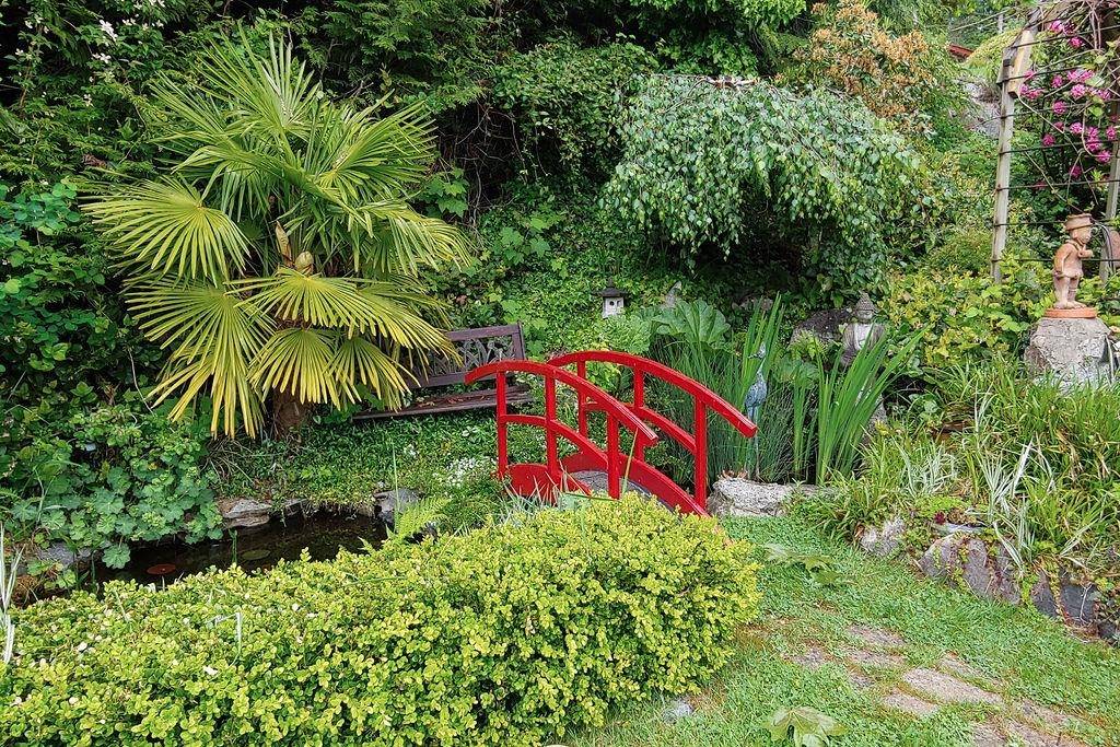 Garden Bay, BC V0N 1S1,4906 Sinclair Bay RD