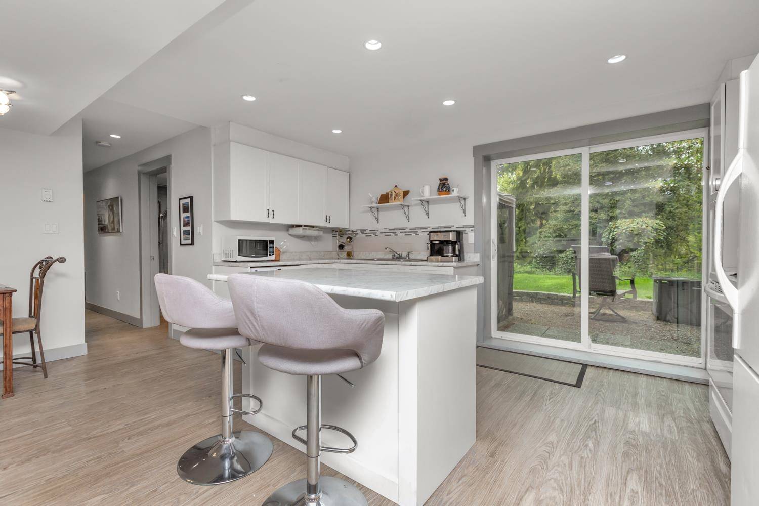 Langley, BC V3A 5K1,4650 203a ST