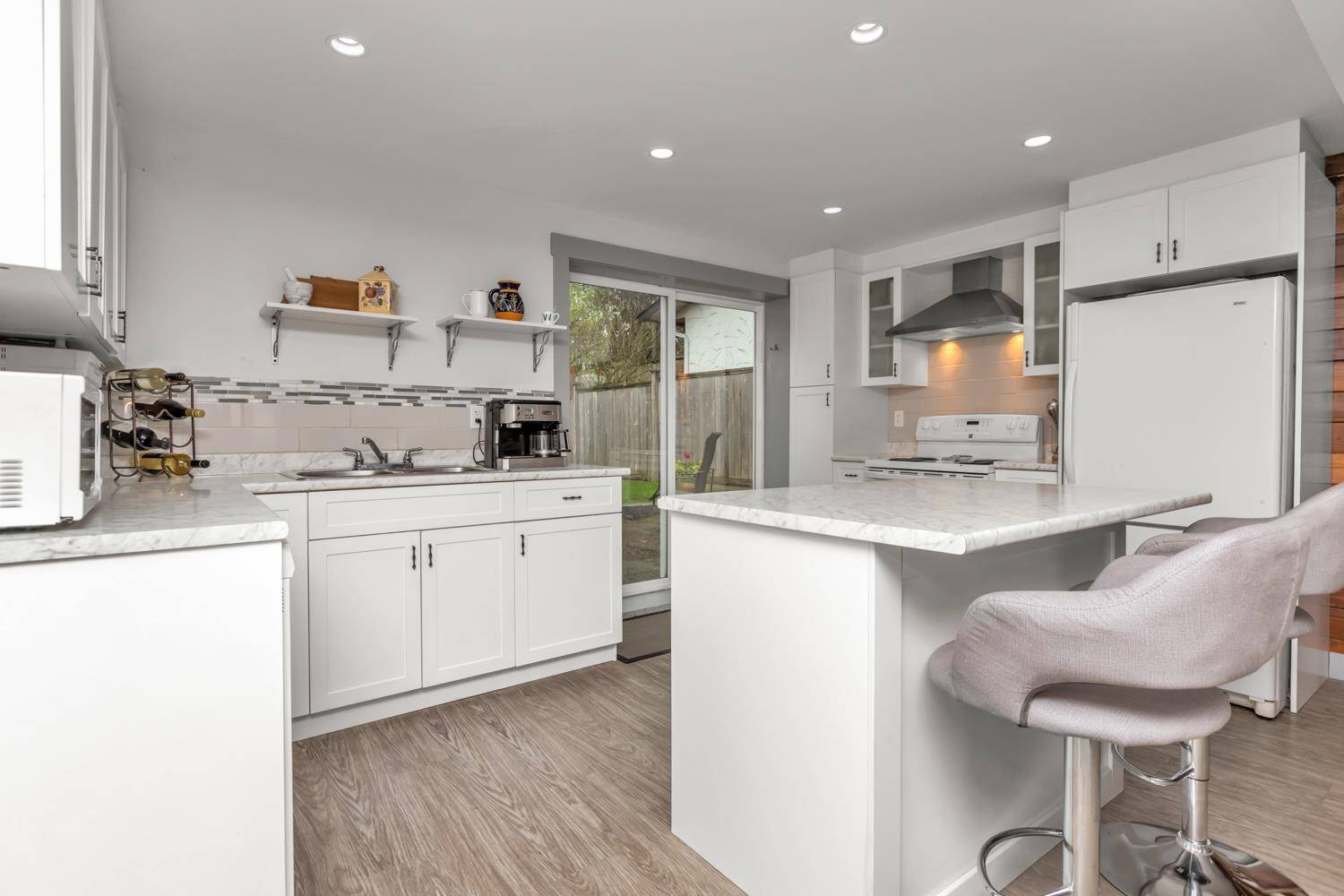 Langley, BC V3A 5K1,4650 203a ST