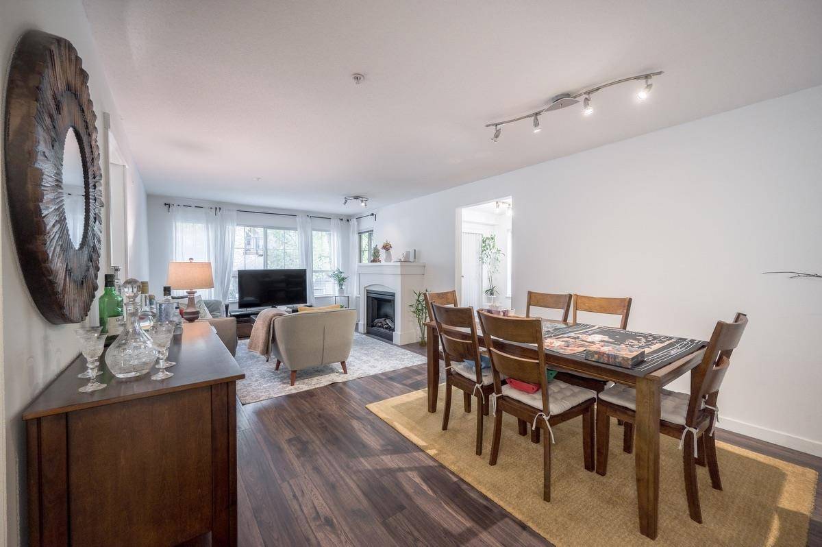 Coquitlam, BC V3E 3S1,2966 Silver Springs BLVD #301