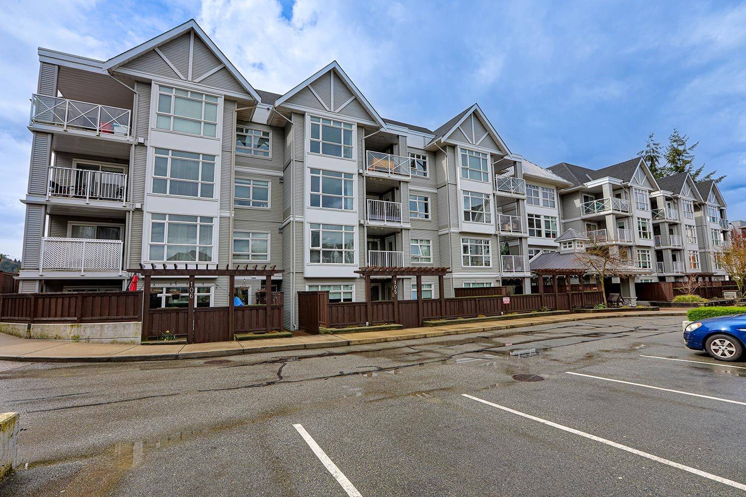 Port Moody, BC V3H 2C7,3136 St Johns ST #408