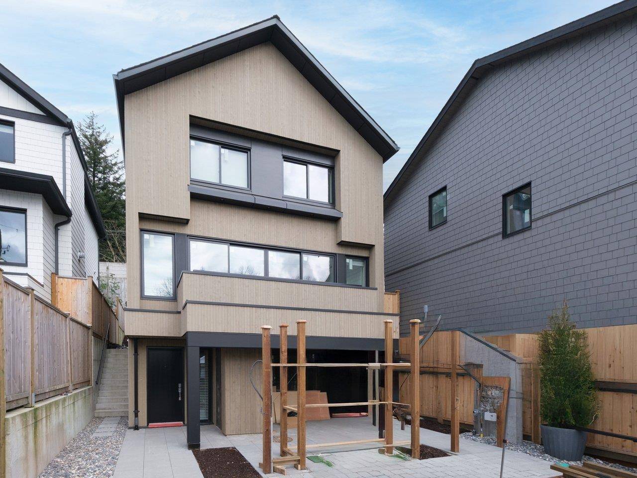 North Vancouver, BC V7L 1X4,1119 E Keith RD