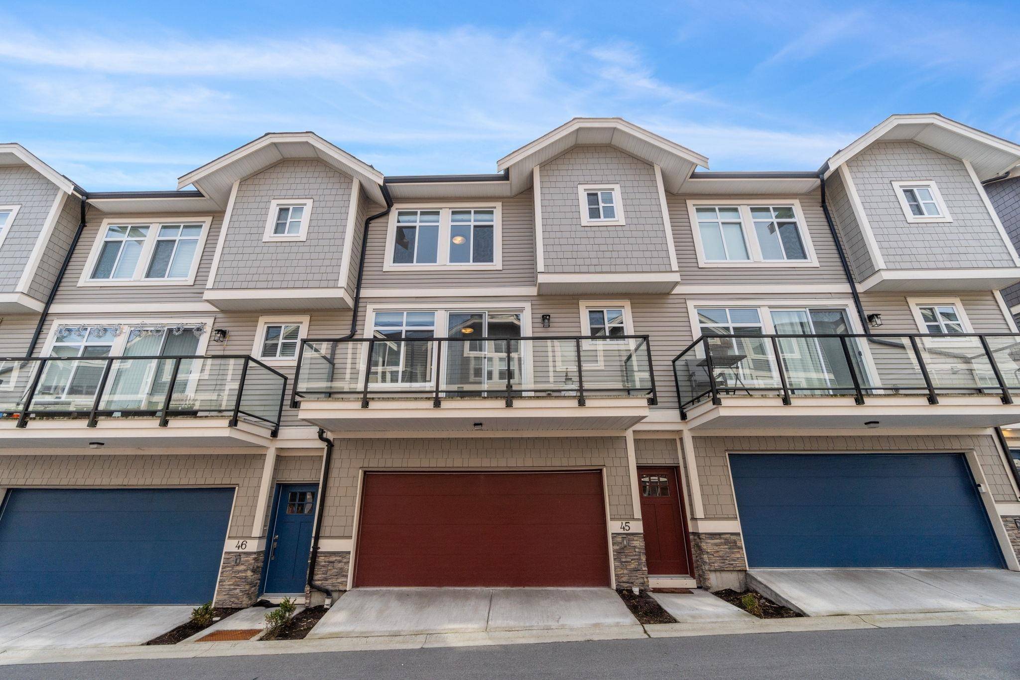 Surrey, BC V3V 0E9,10488 124 ST #45