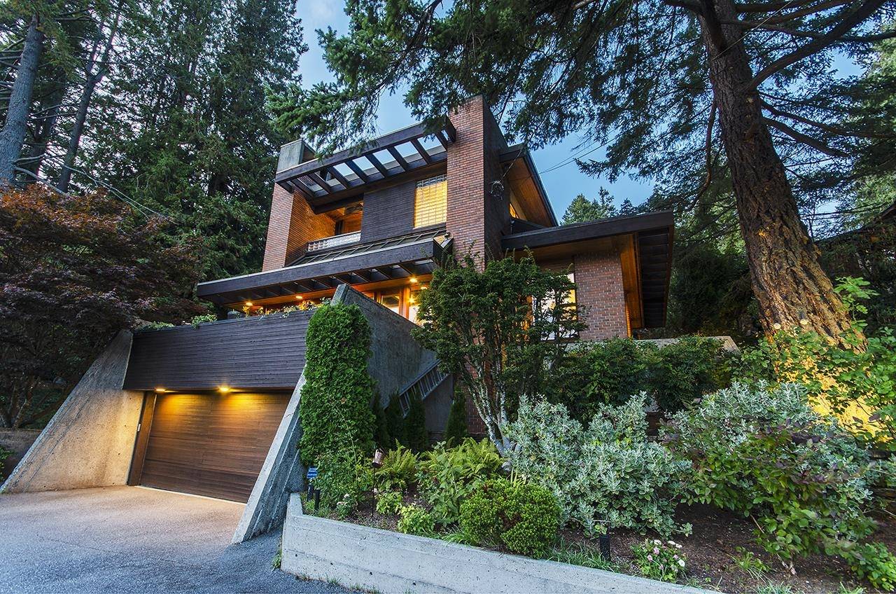 West Vancouver, BC V7W 2P1,4651 Marine DR