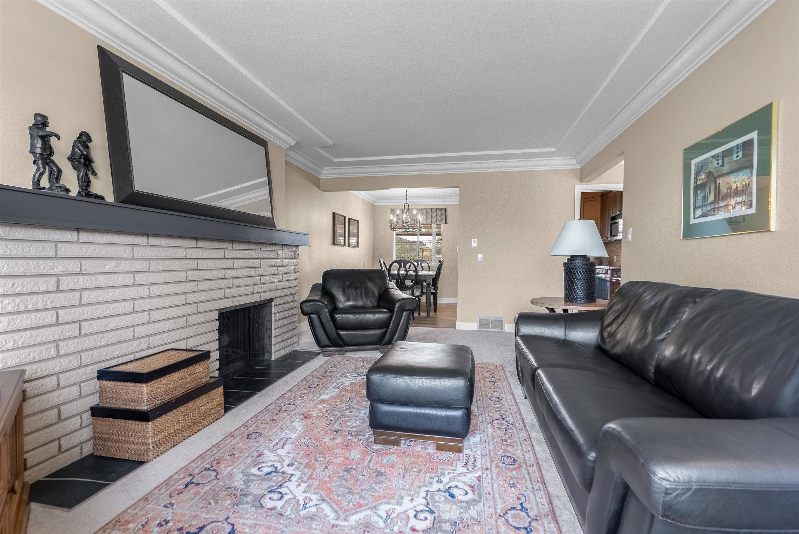 Richmond, BC V6Y 1H7,8080 - 8082 Lurgan RD