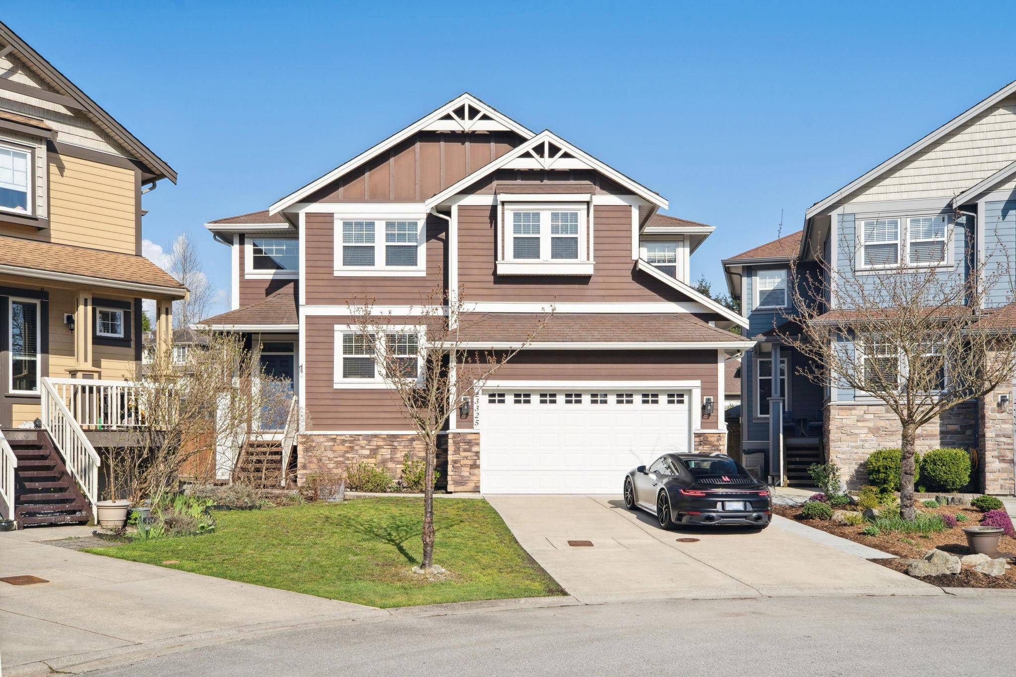 Maple Ridge, BC V2W 0B6,23325 Griffen RD