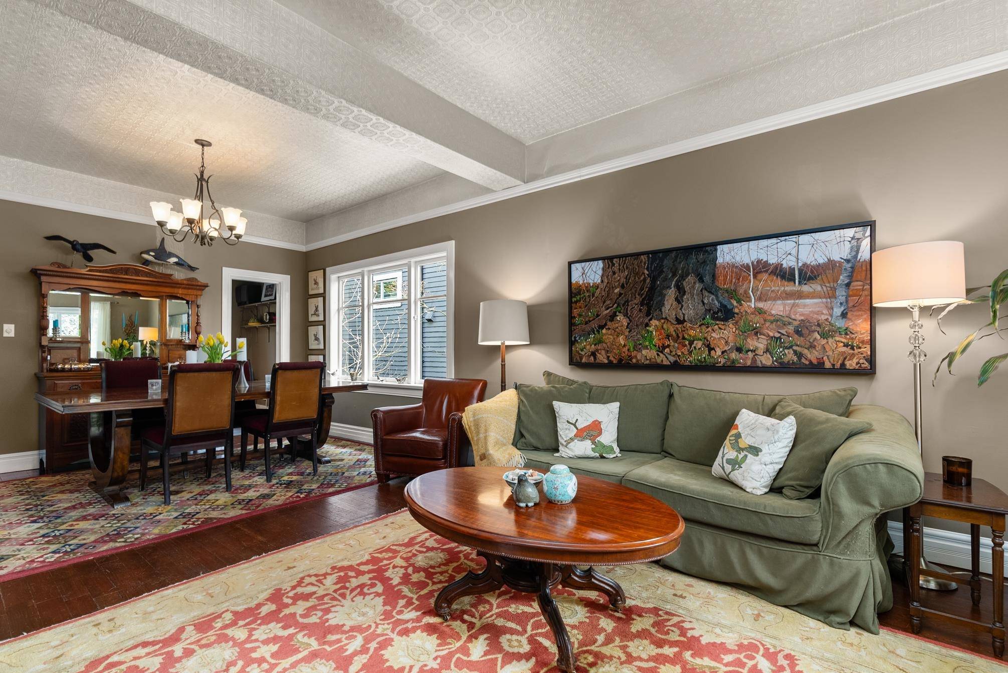 Vancouver, BC V5N 2B5,1363 E 13th AVE