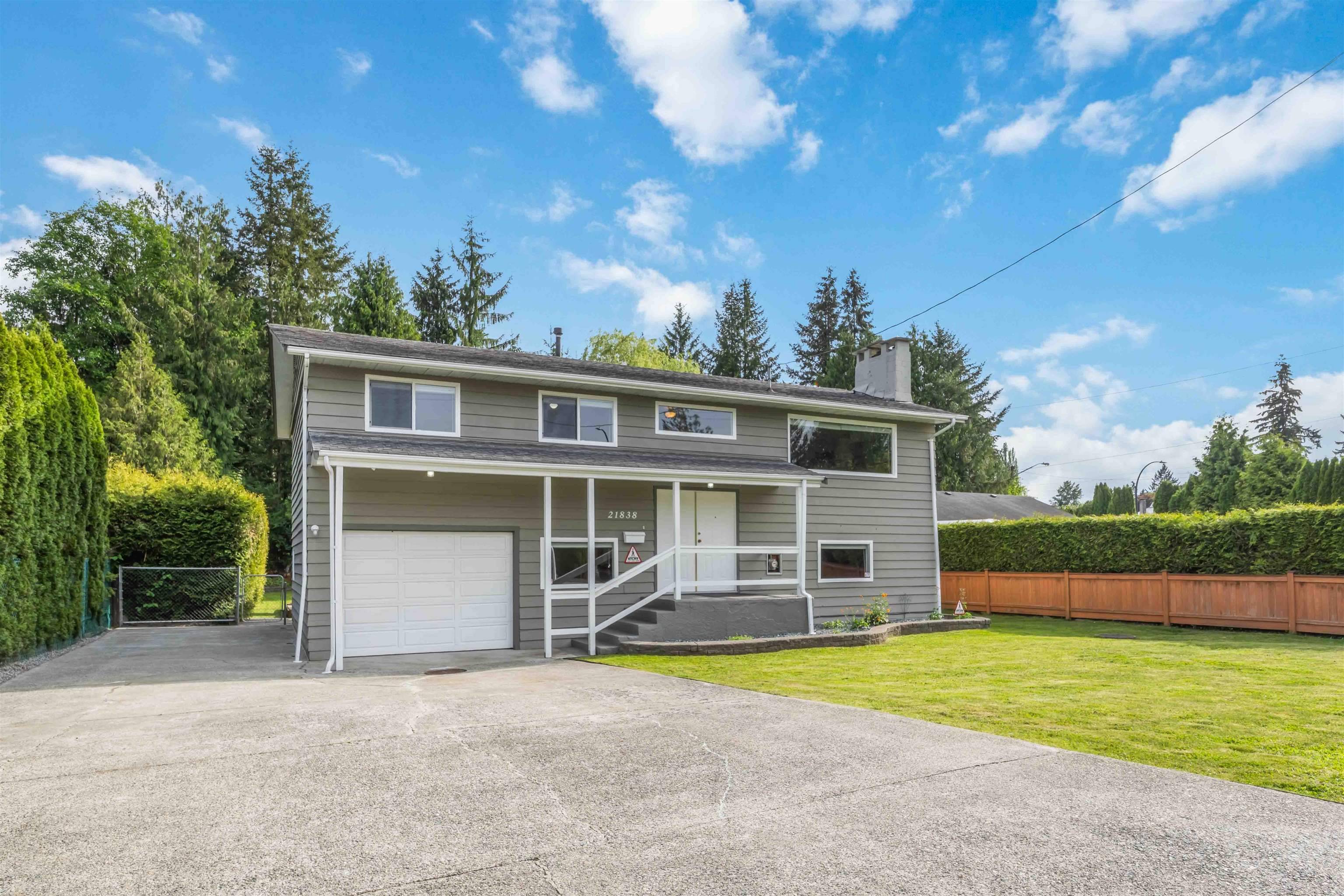 Maple Ridge, BC V2X 3V3,21838 Mountainview CRES