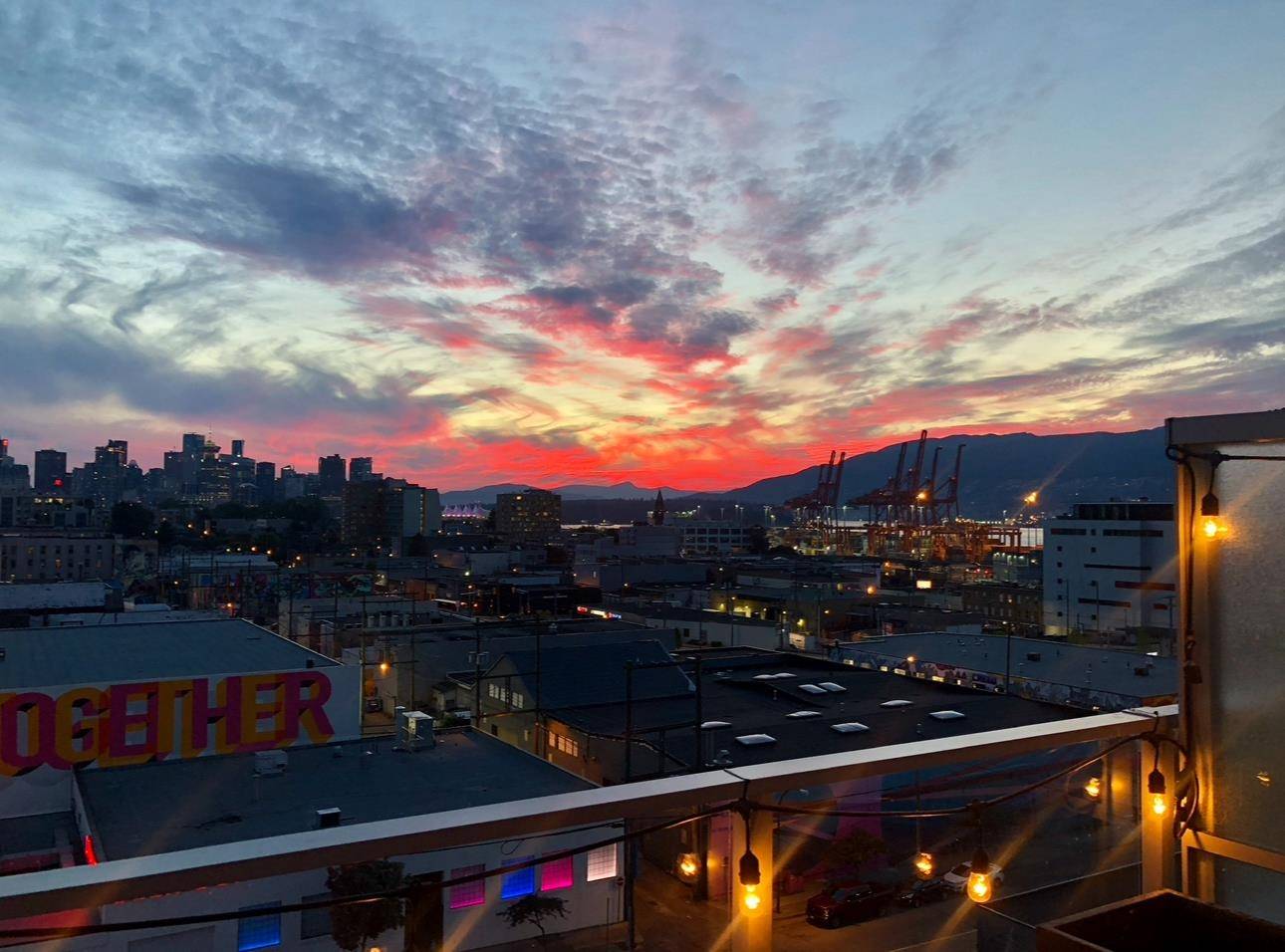 Vancouver, BC V6A 0G6,933 E Hastings ST #808