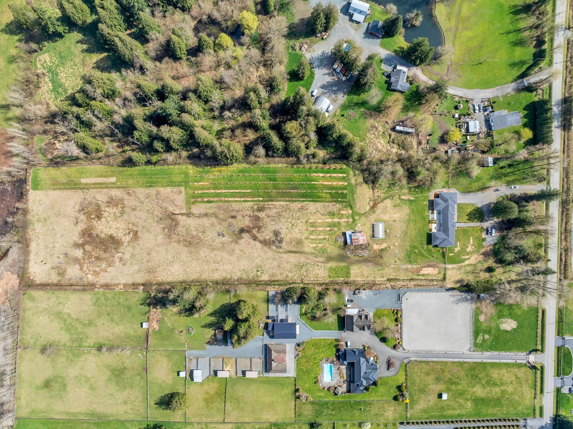 Langley, BC V2Z 2W3,22953 8th AVE