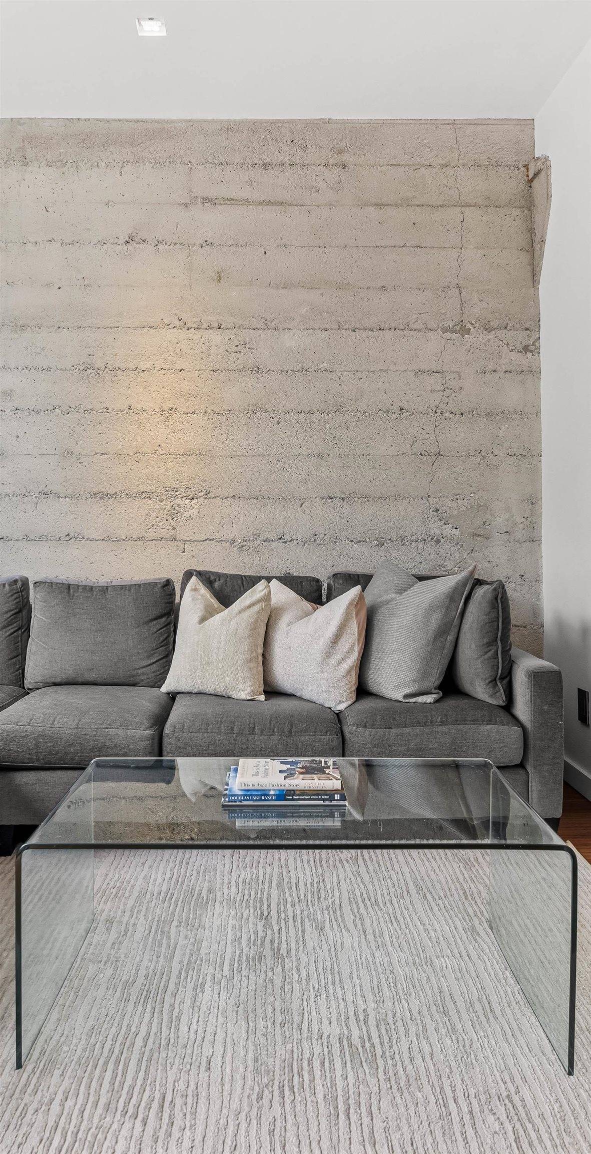 Vancouver, BC V6B 2Y5,1228 Homer ST #405