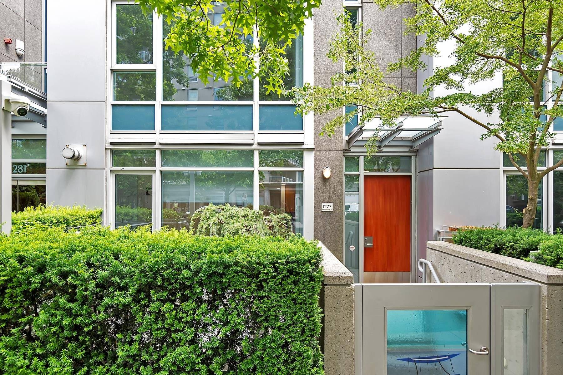 Vancouver, BC V6C 3P9,1277 W Cordova ST #TH31