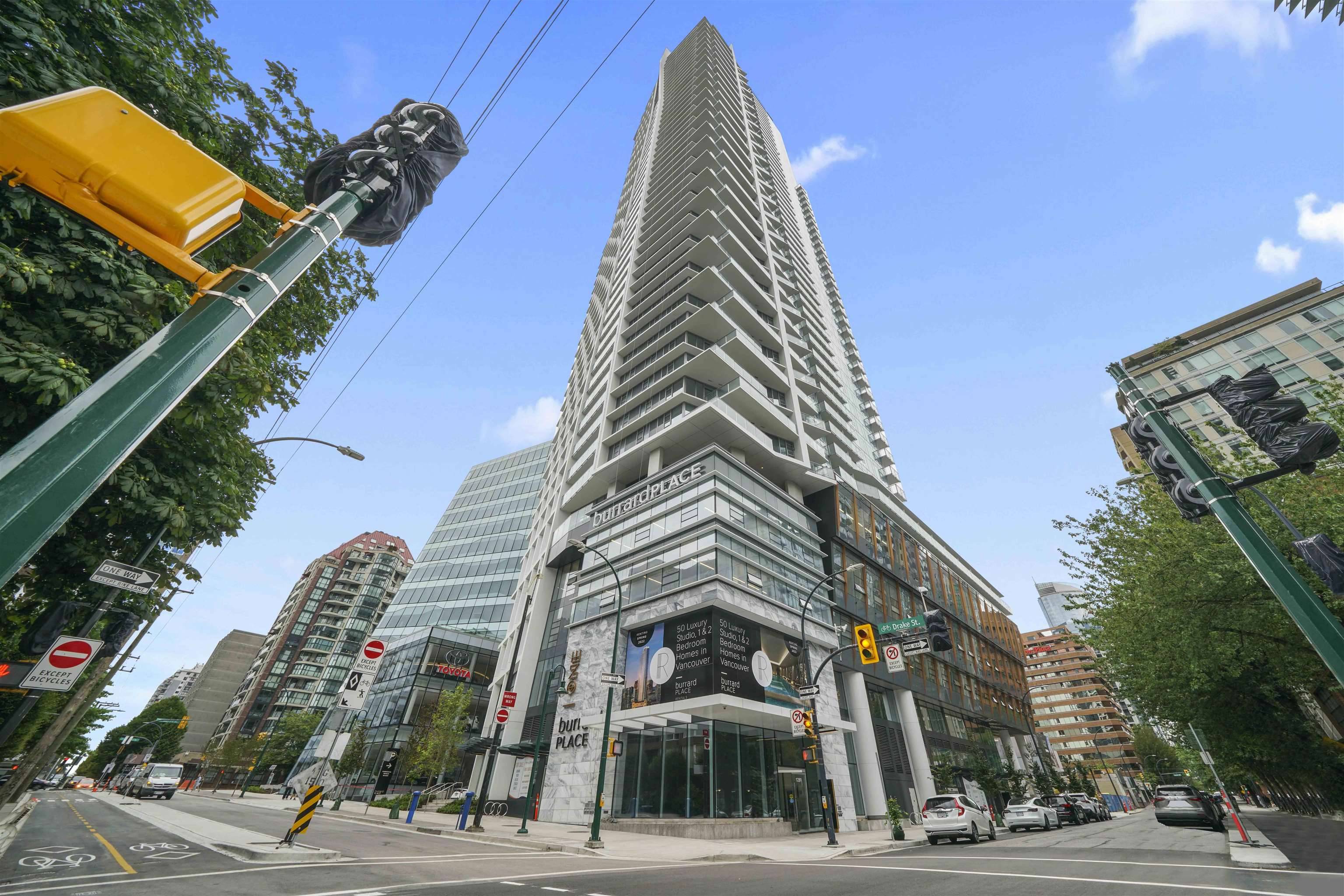 Vancouver, BC V6G 1A5,1289 Hornby ST #3207