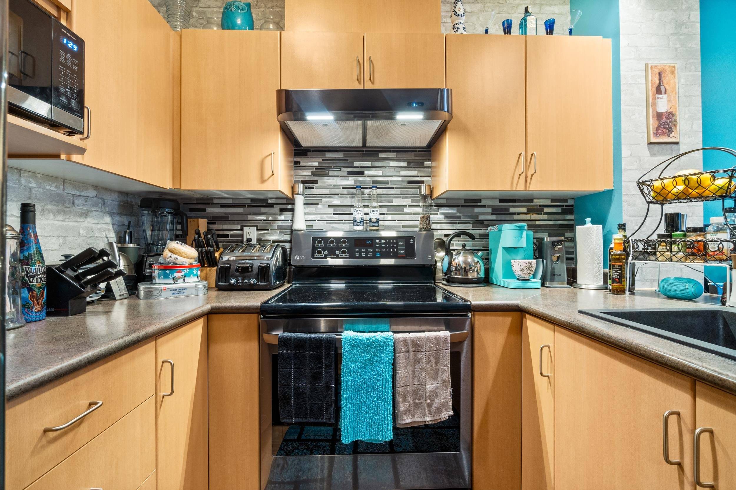 Port Coquitlam, BC V3B 8C3,1055 Riverwood Gate #144