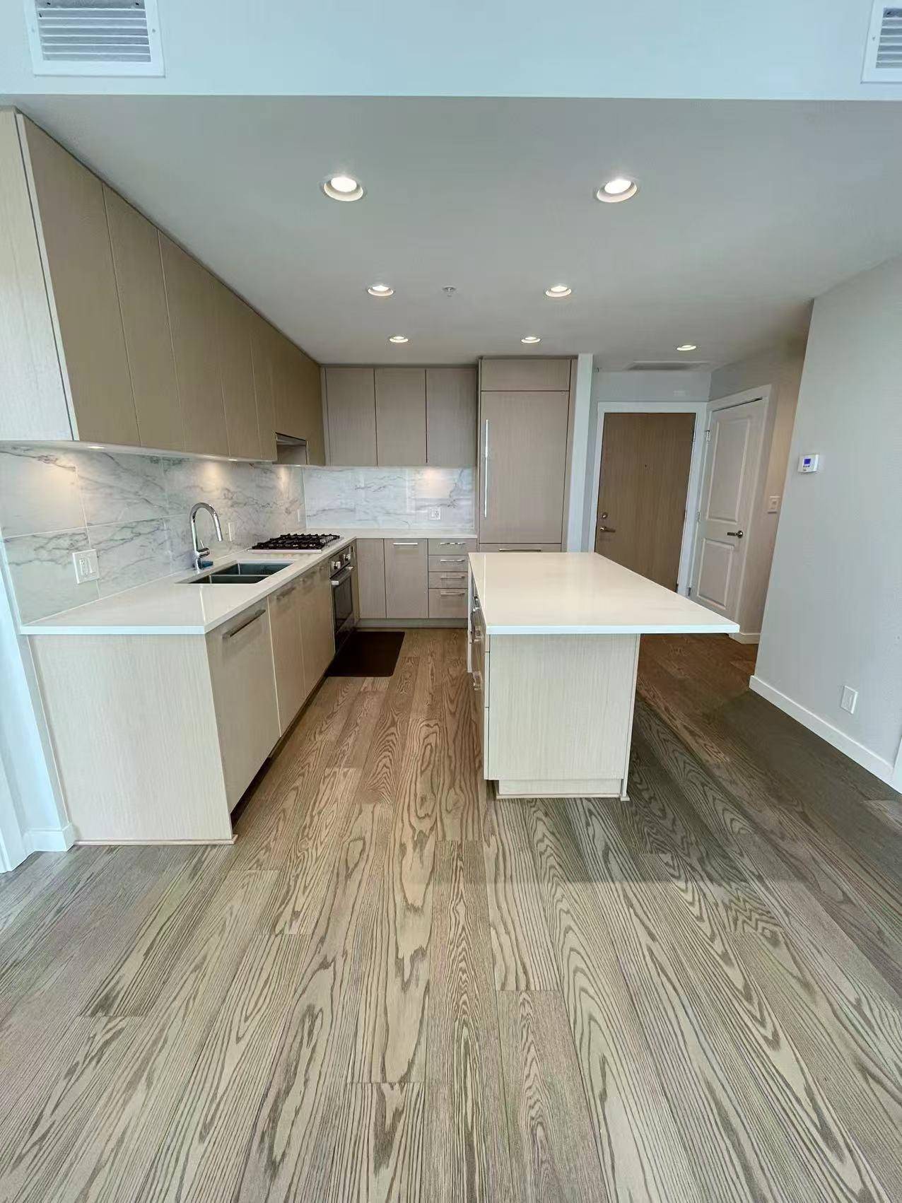 Vancouver, BC V6S 0L3,3563 Ross DR #632