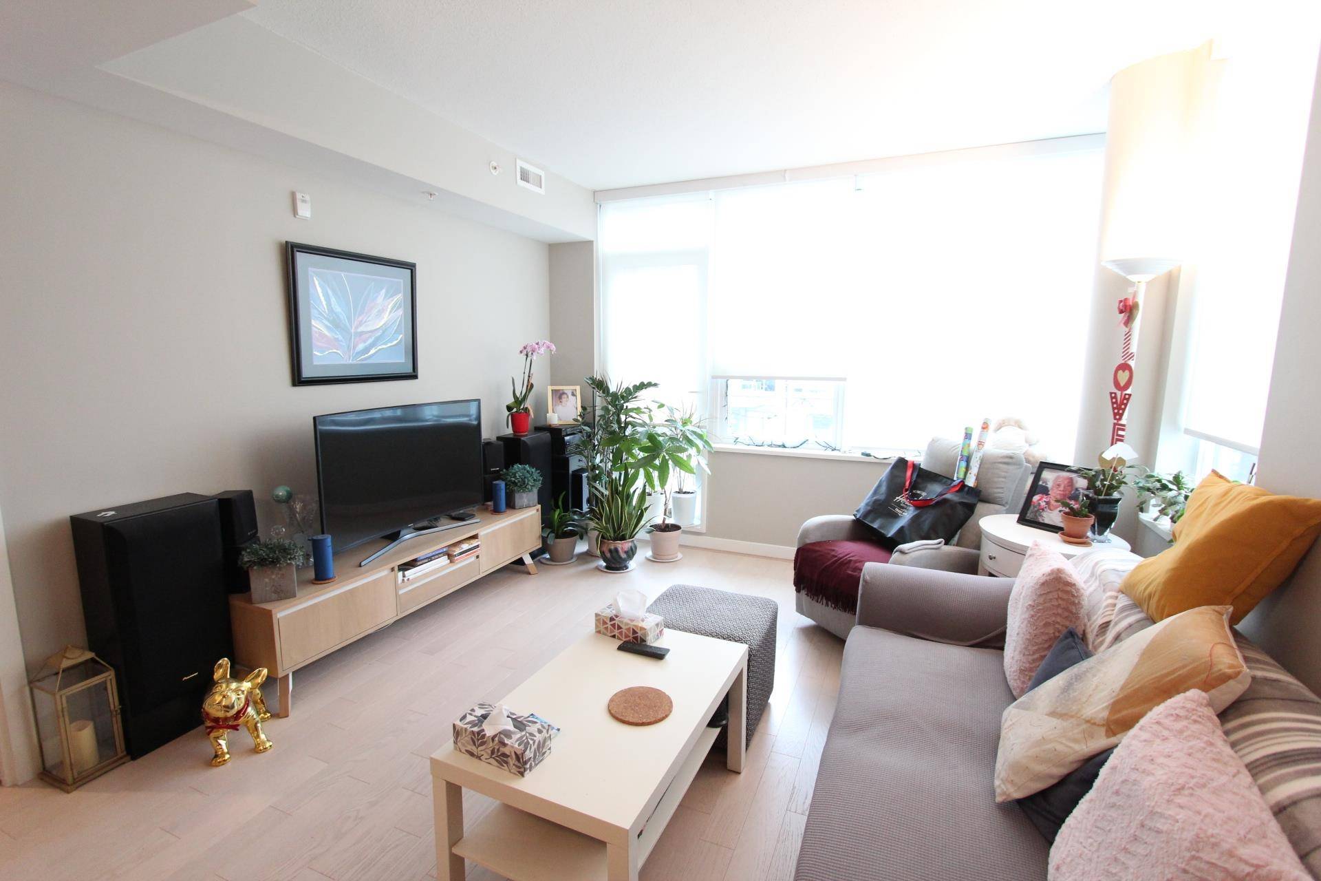 Vancouver, BC V5Z 0G4,505 W 30th AVE #202