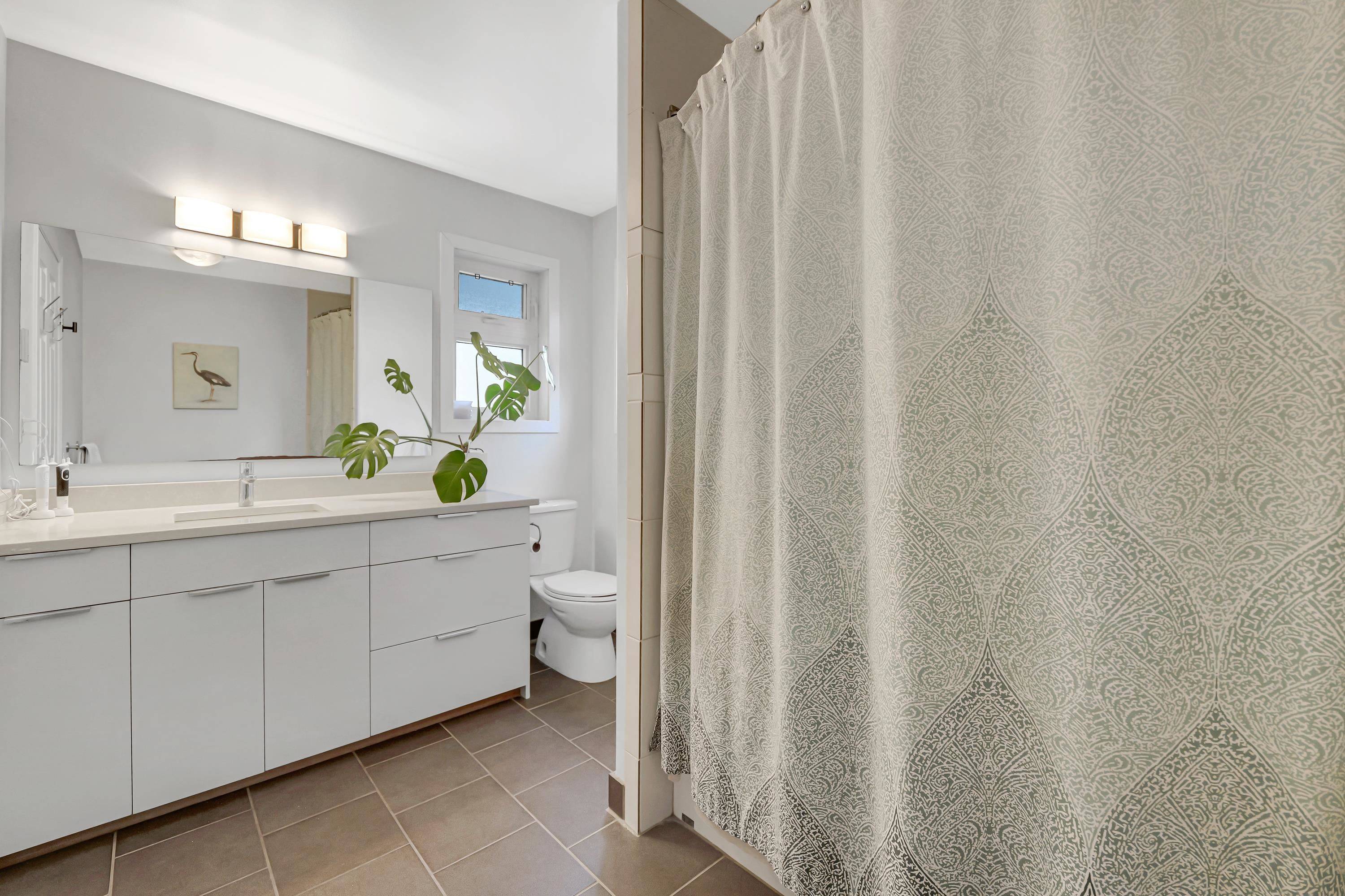 Squamish, BC V8B 0J6,2548 Nairn WAY