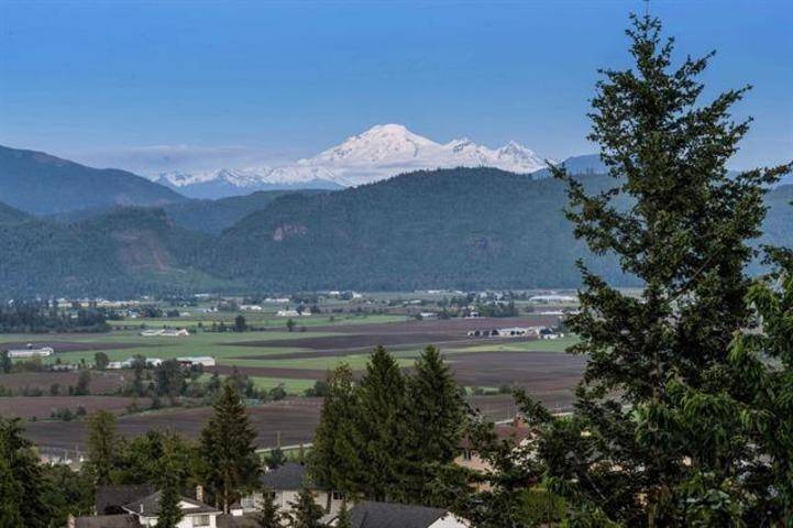 Abbotsford, BC V3G 1E7,35942 Eaglecrest PL