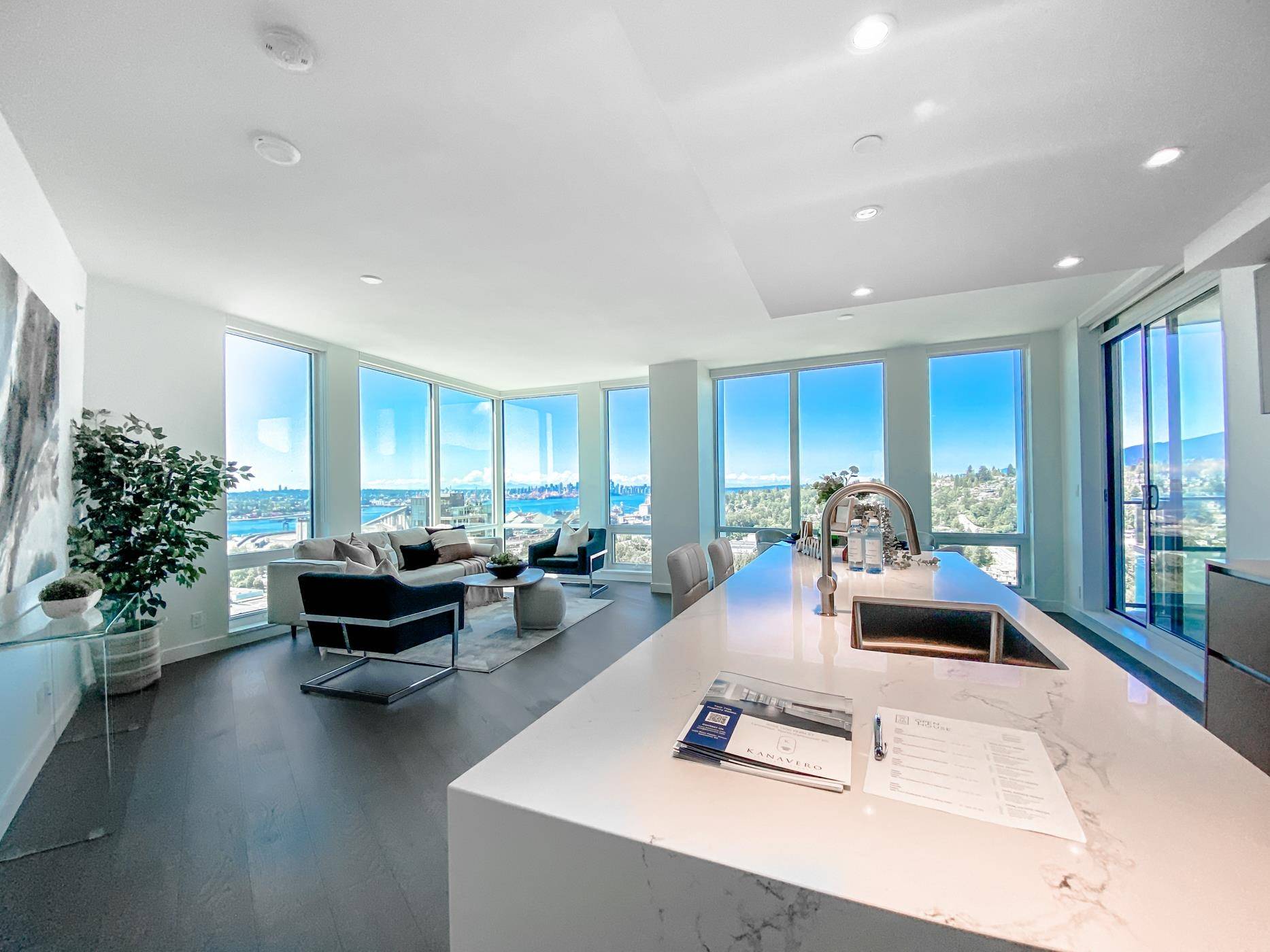 North Vancouver, BC V7J 1H6,1500 Fern ST #3005