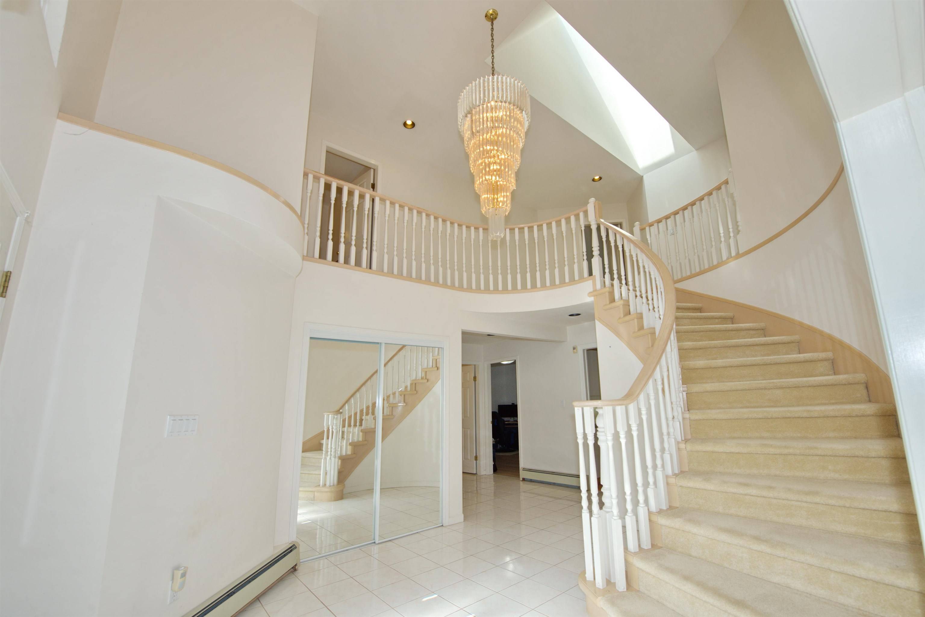 Richmond, BC V6V 2P1,5609 Wilson CT