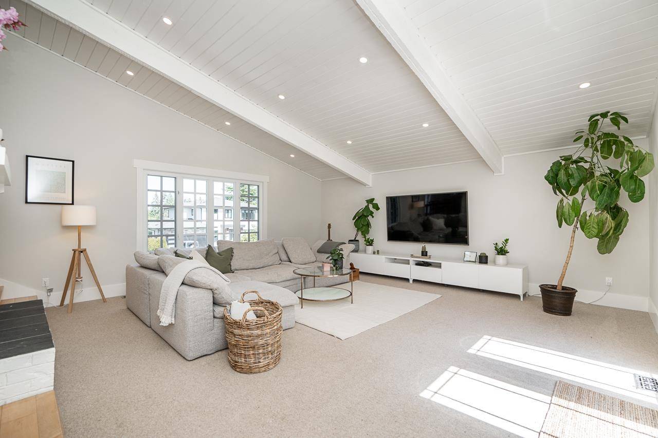 Delta, BC V4M 1J8,4906 Cedar CRES