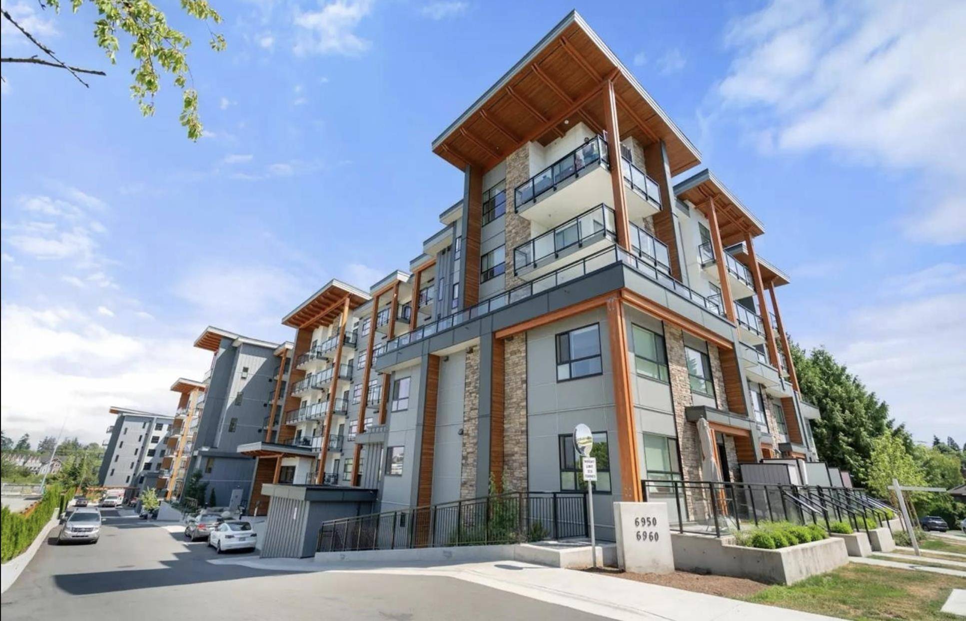Delta, BC V4E 0A8,6950 Nicholson RD #609