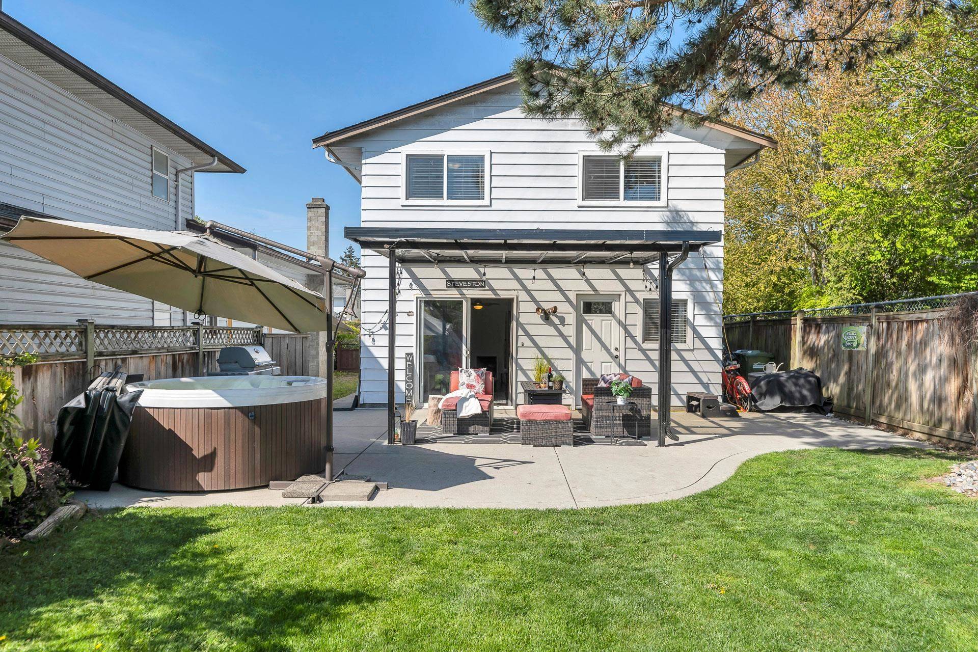 Richmond, BC V7E 2M3,3822 Hunt ST