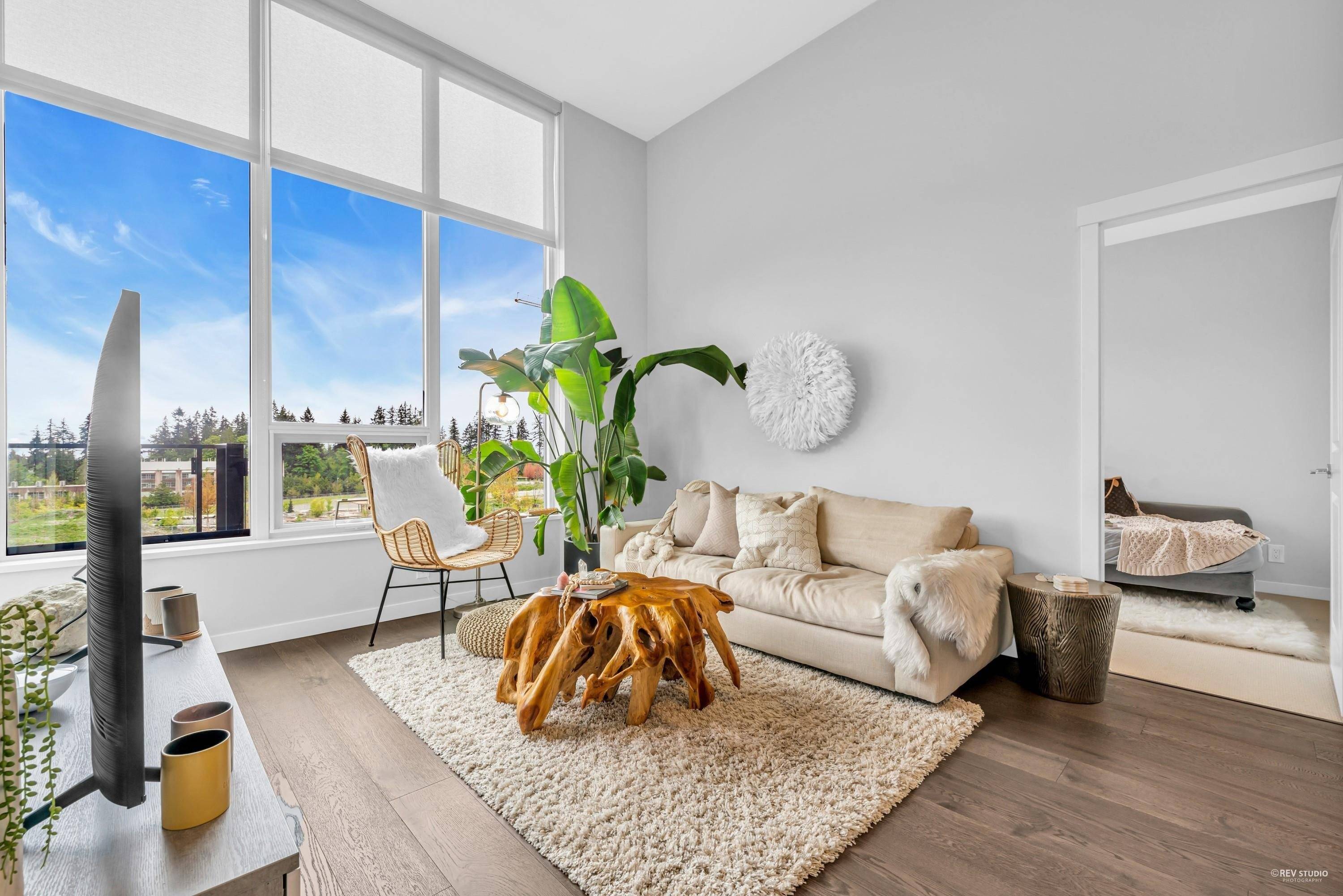 Vancouver, BC V6S 0K7,5687 Gray AVE #506