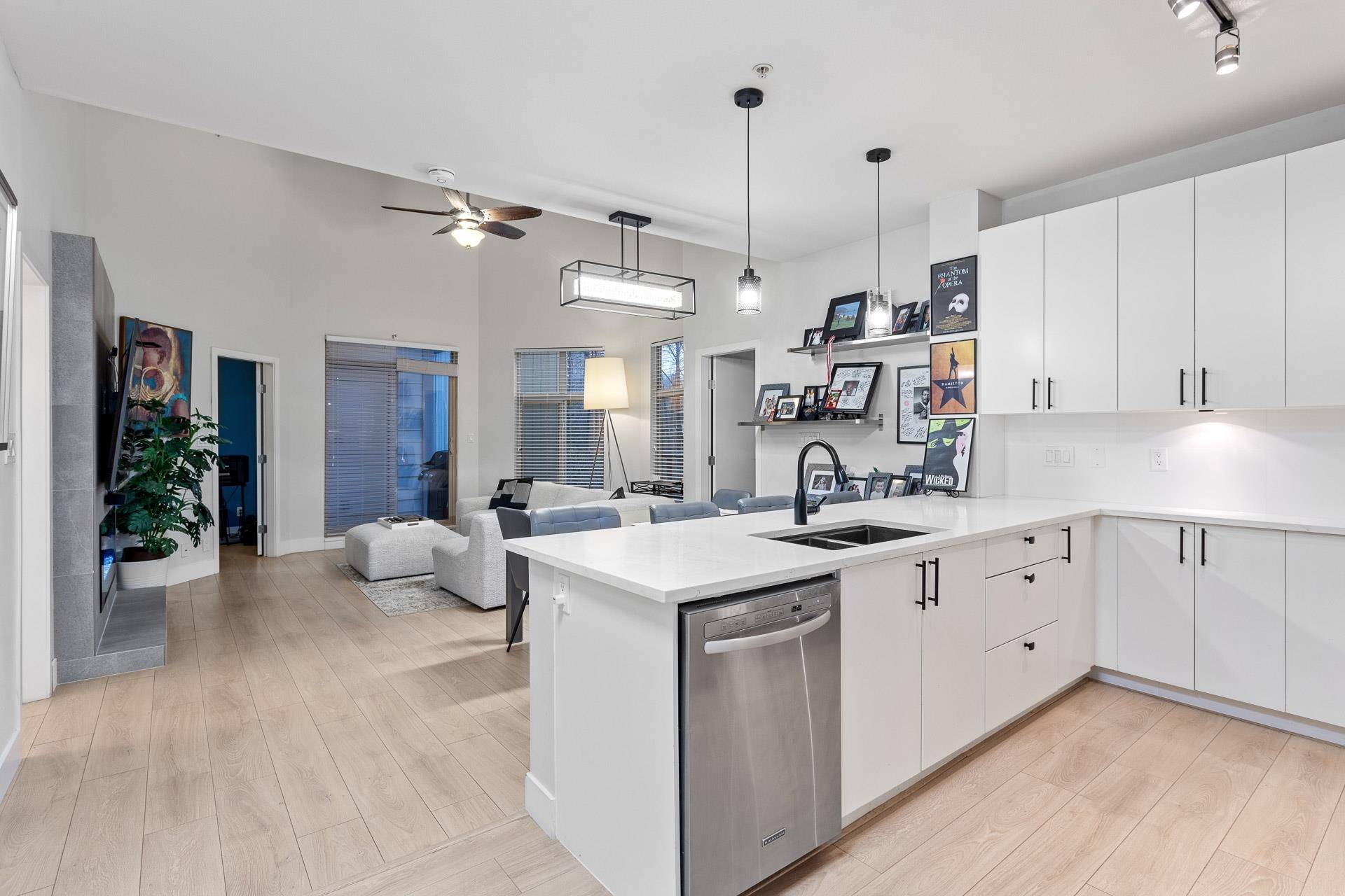 Port Moody, BC V3H 0E6,101 Morrissey RD #408