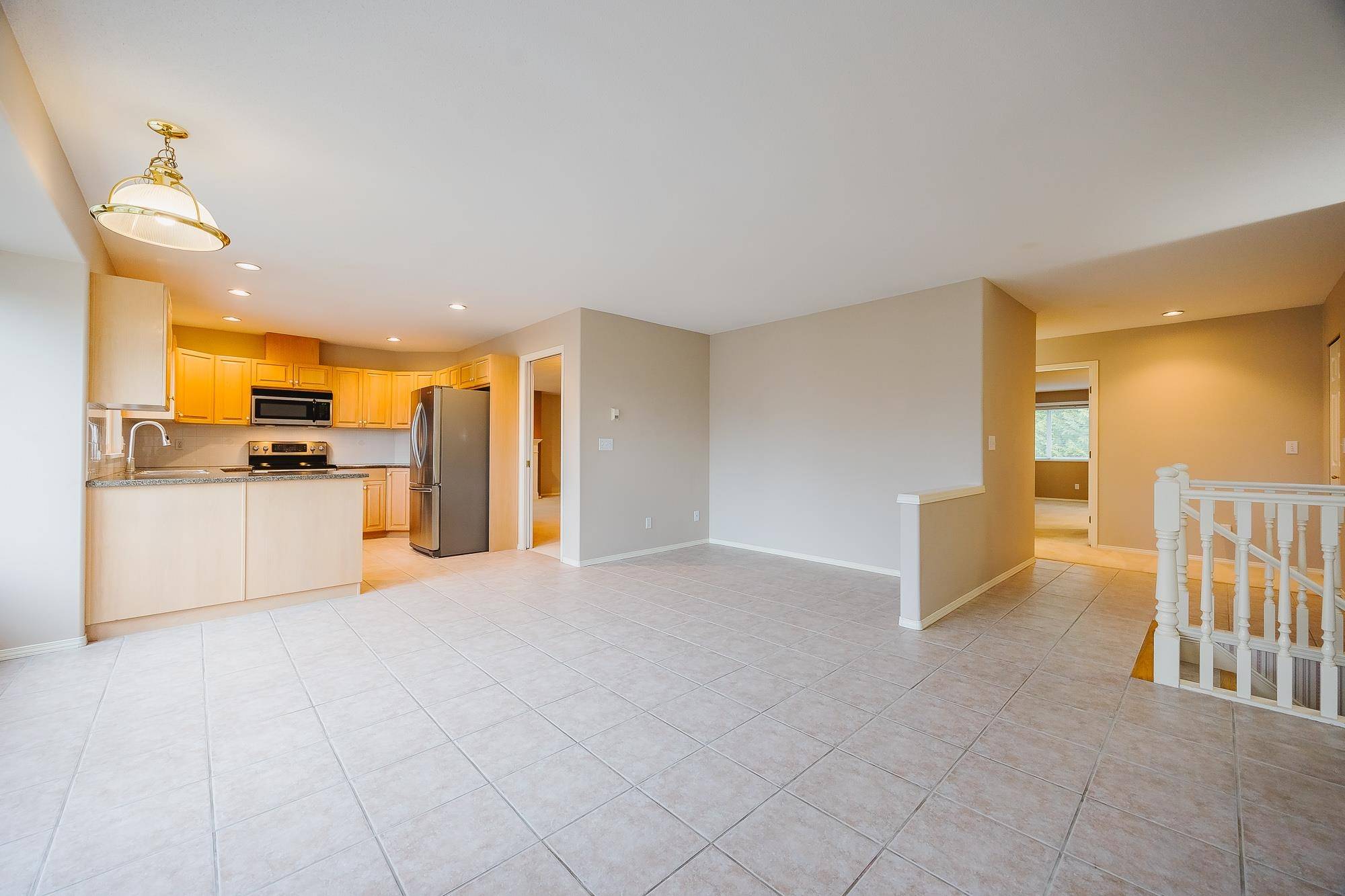 Surrey, BC V3W 0R8,13888 70 AVE #309