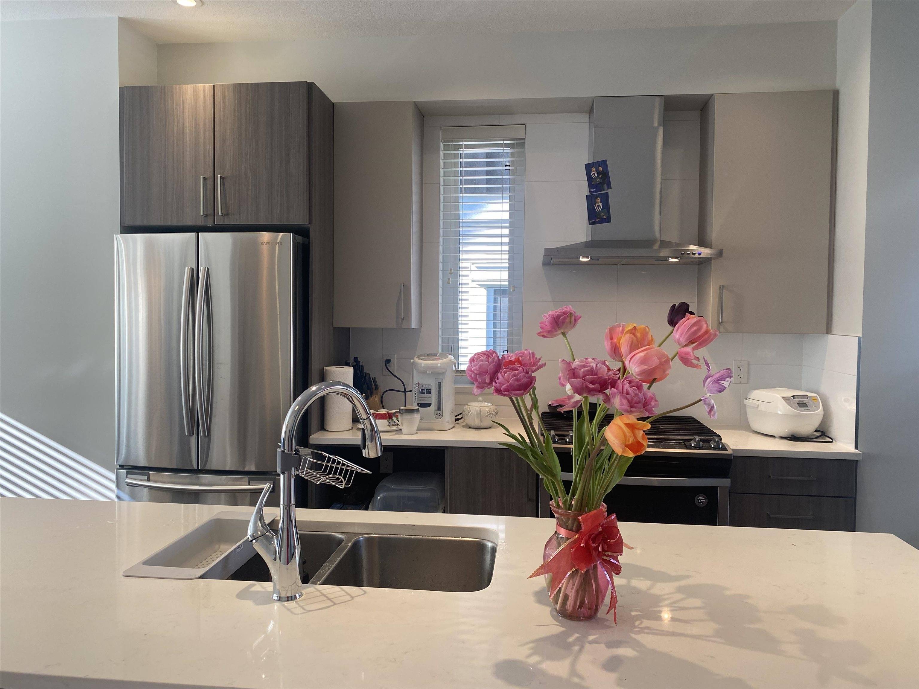 Richmond, BC V6Y 1L5,8377 Jones RD #10