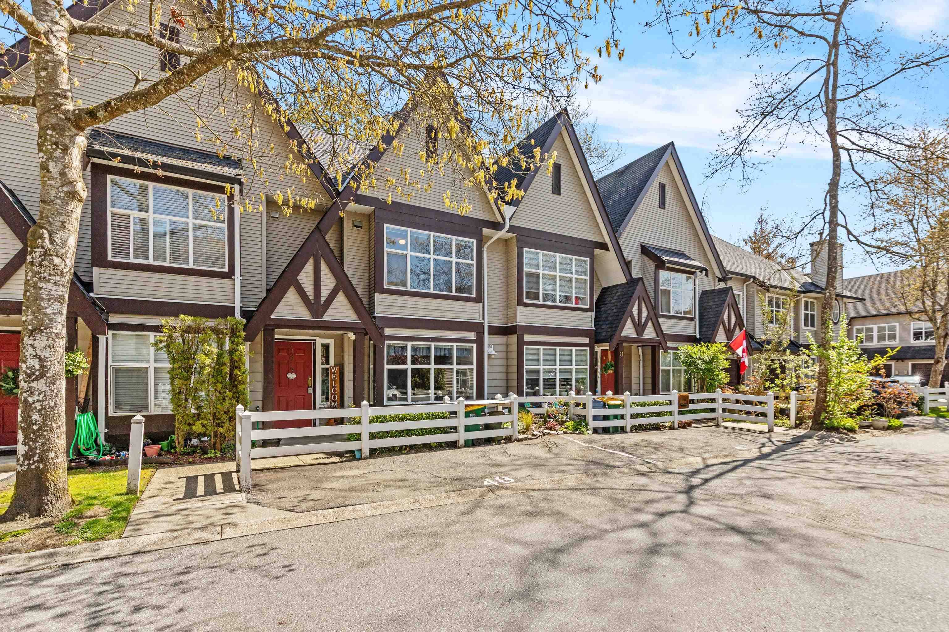 Maple Ridge, BC V4R 2E4,11757 236 ST #48
