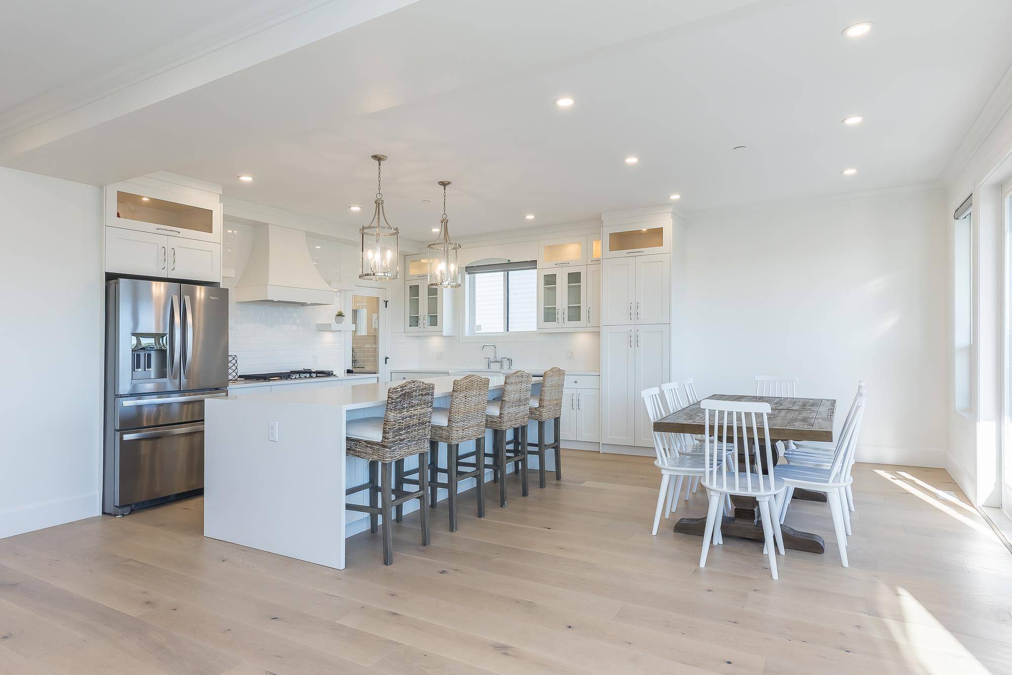 Mission, BC V2V 6B2,33990 Parr AVE