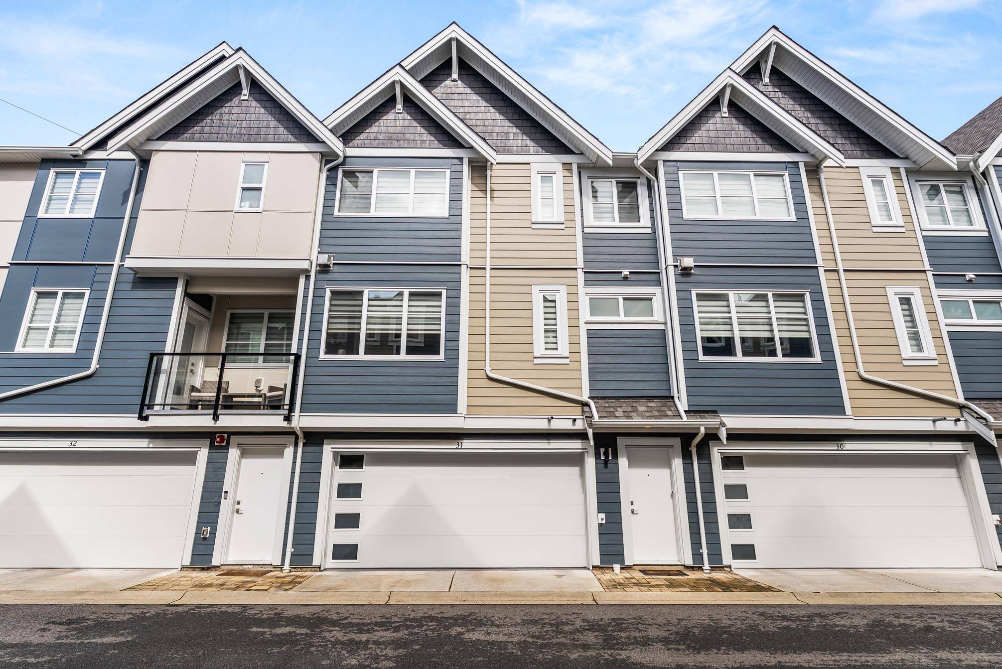 Delta, BC V4M 0E2,5377 8a AVE #31