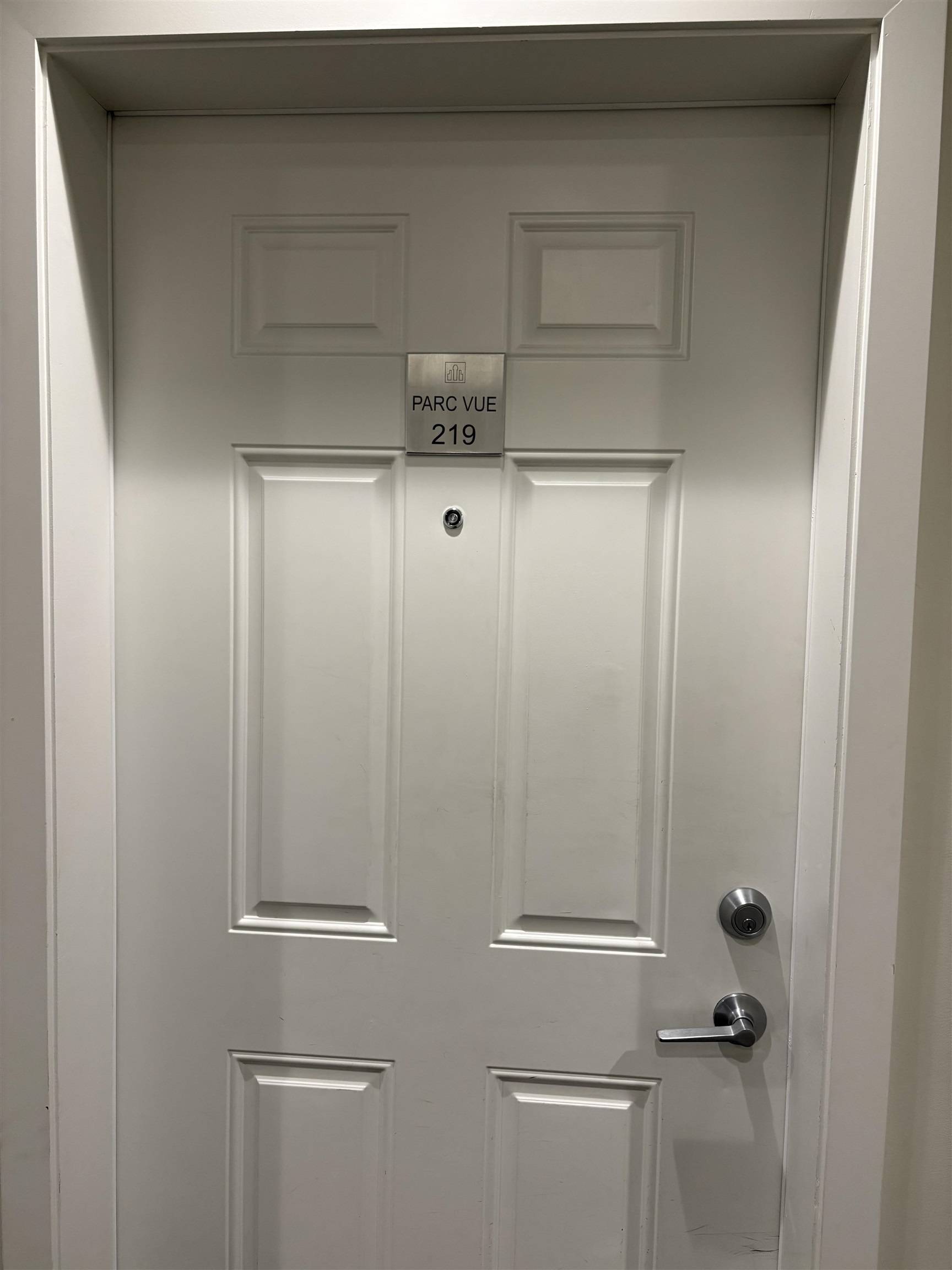 Maple Ridge, BC V2X 5W1,12040 222 ST #219