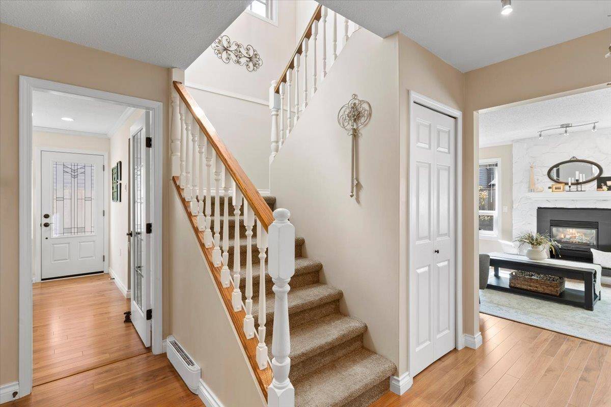 Port Coquitlam, BC V3B 5X1,1032 Cornwall DR