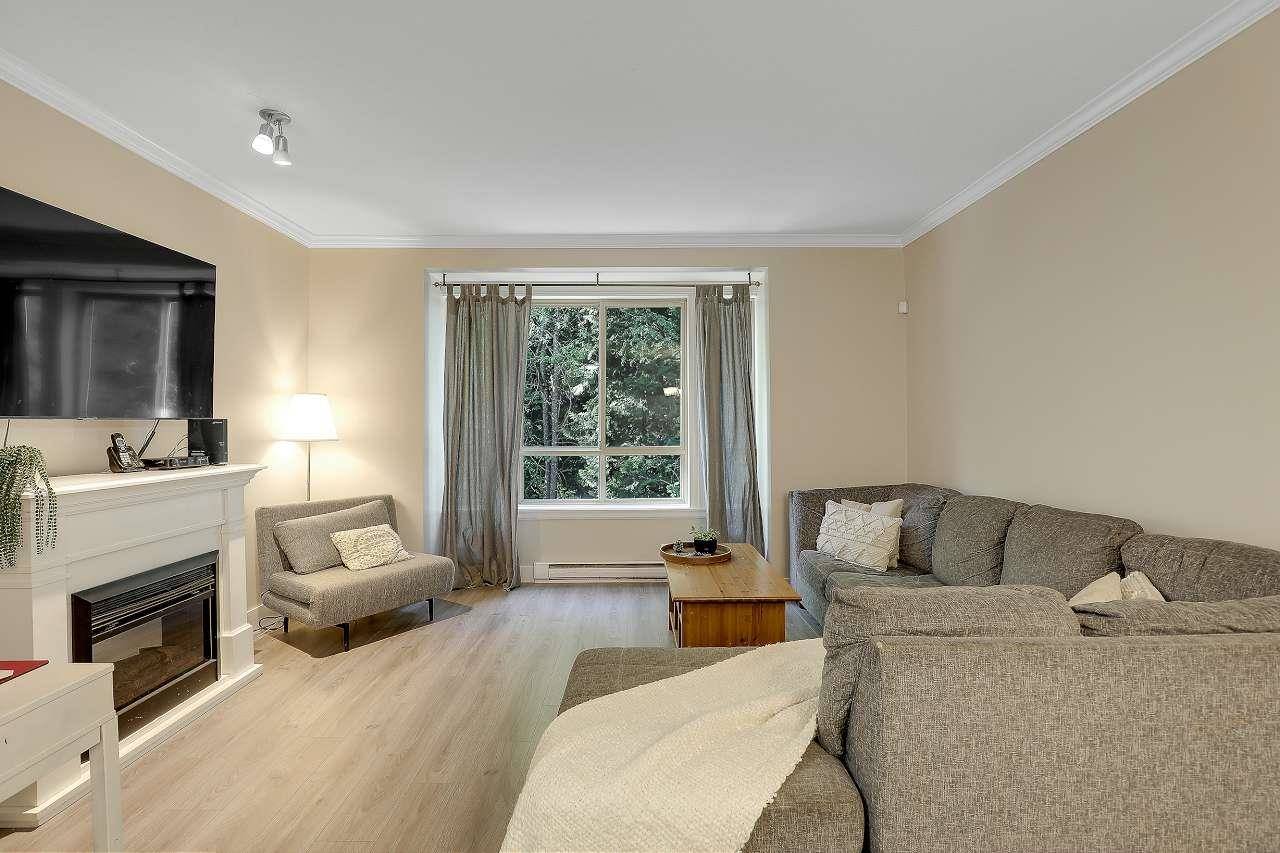 Surrey, BC V4N 2H7,10468 157 ST #112