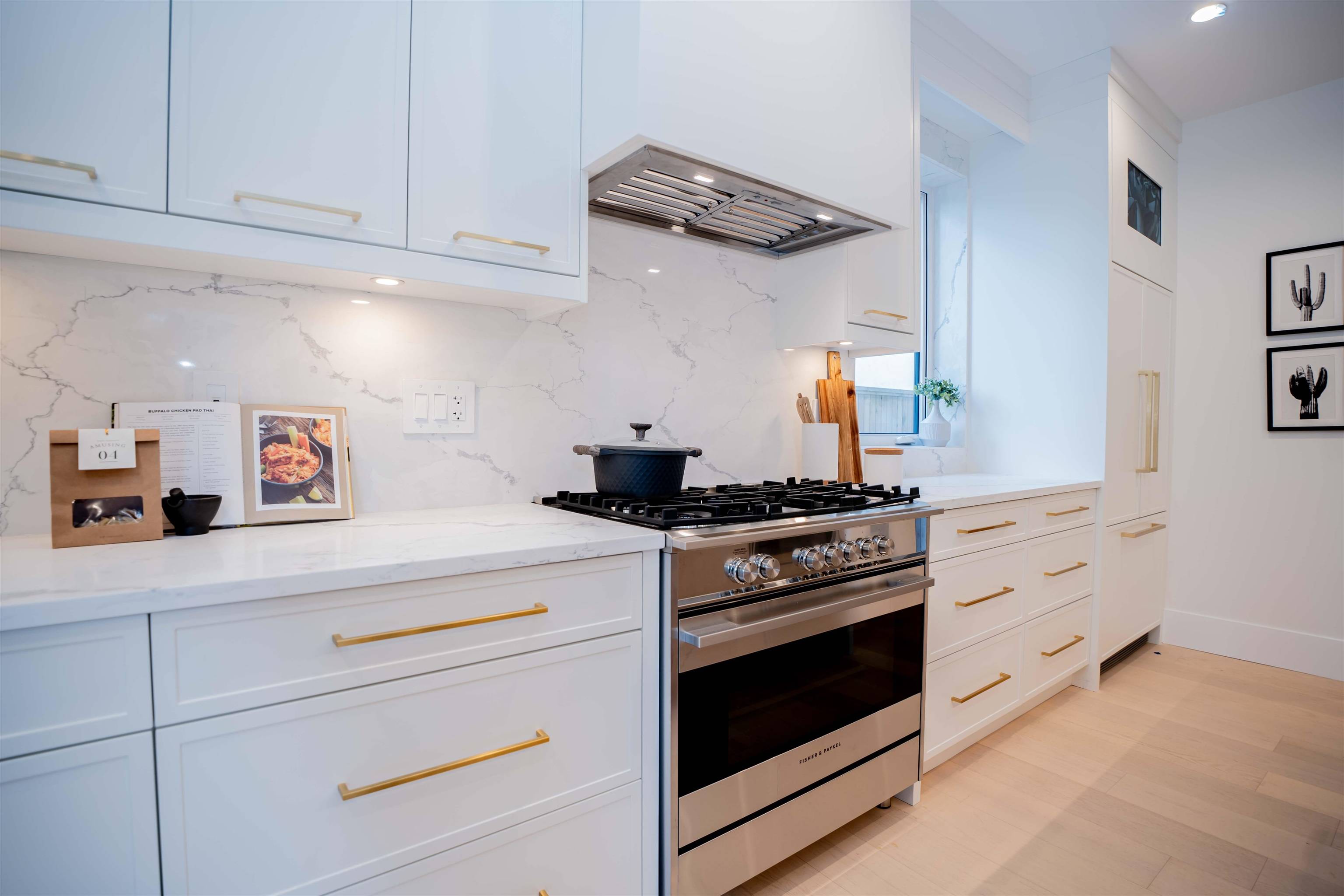 Vancouver, BC V5M 2K1,2522 E 15th AVE ##1