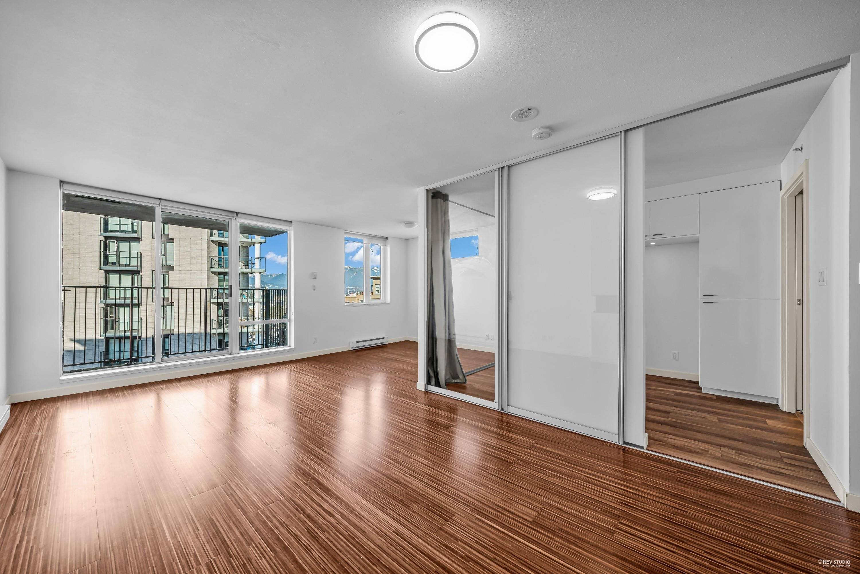 Vancouver, BC V5T 4W1,328 E 11th AVE #801